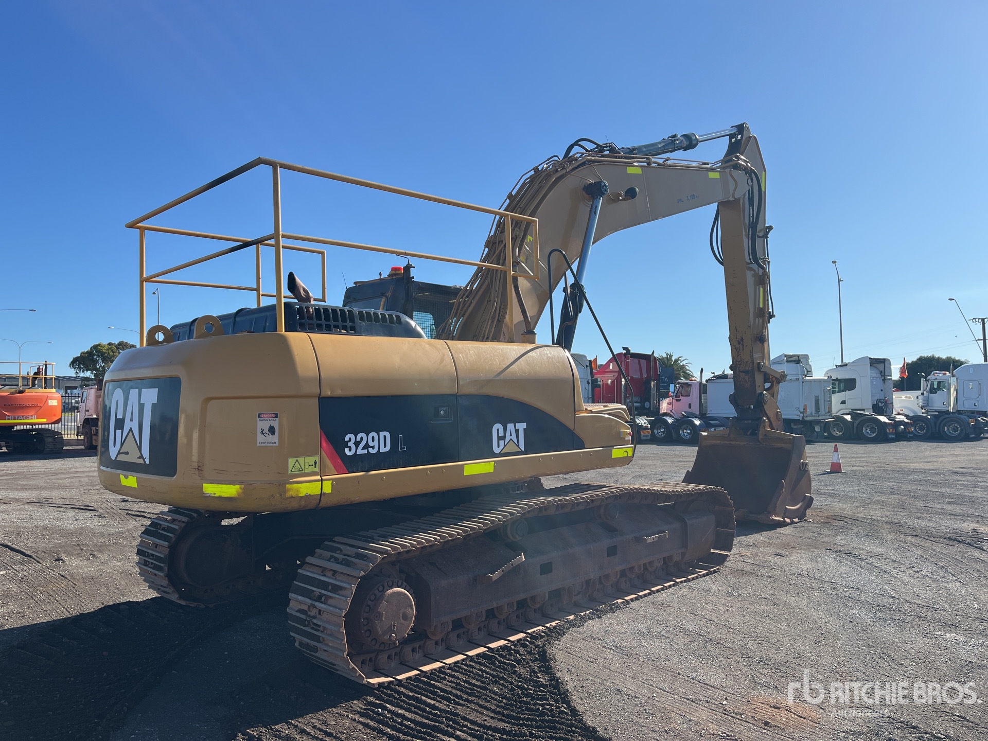 Aspect général with Image, coin arrière droit