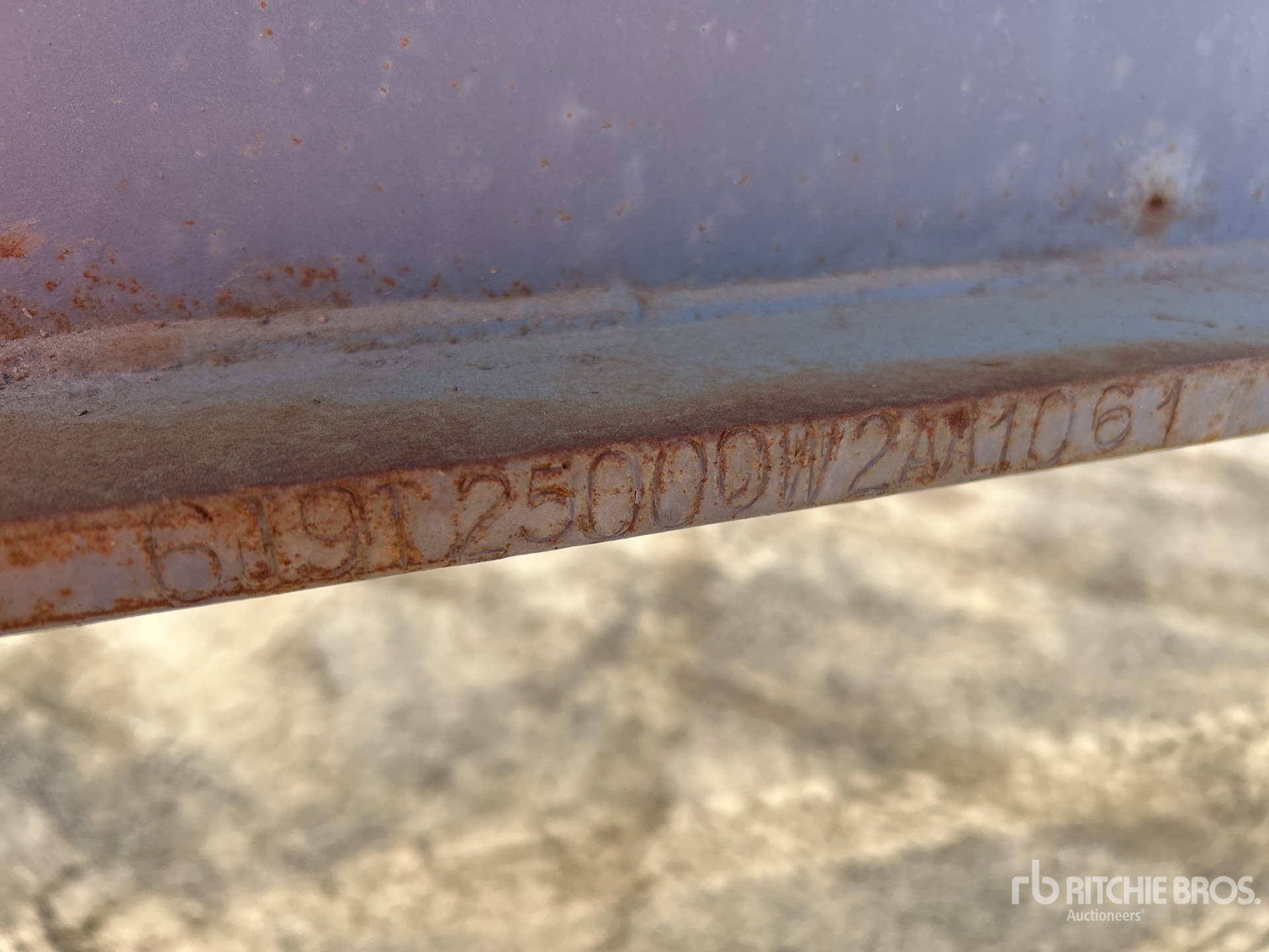 General Appearance with Seriennummer / FIN