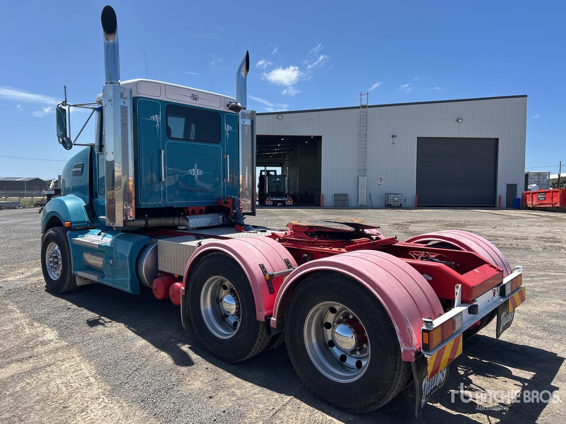 General Appearance with Picture, Right Rear Corner