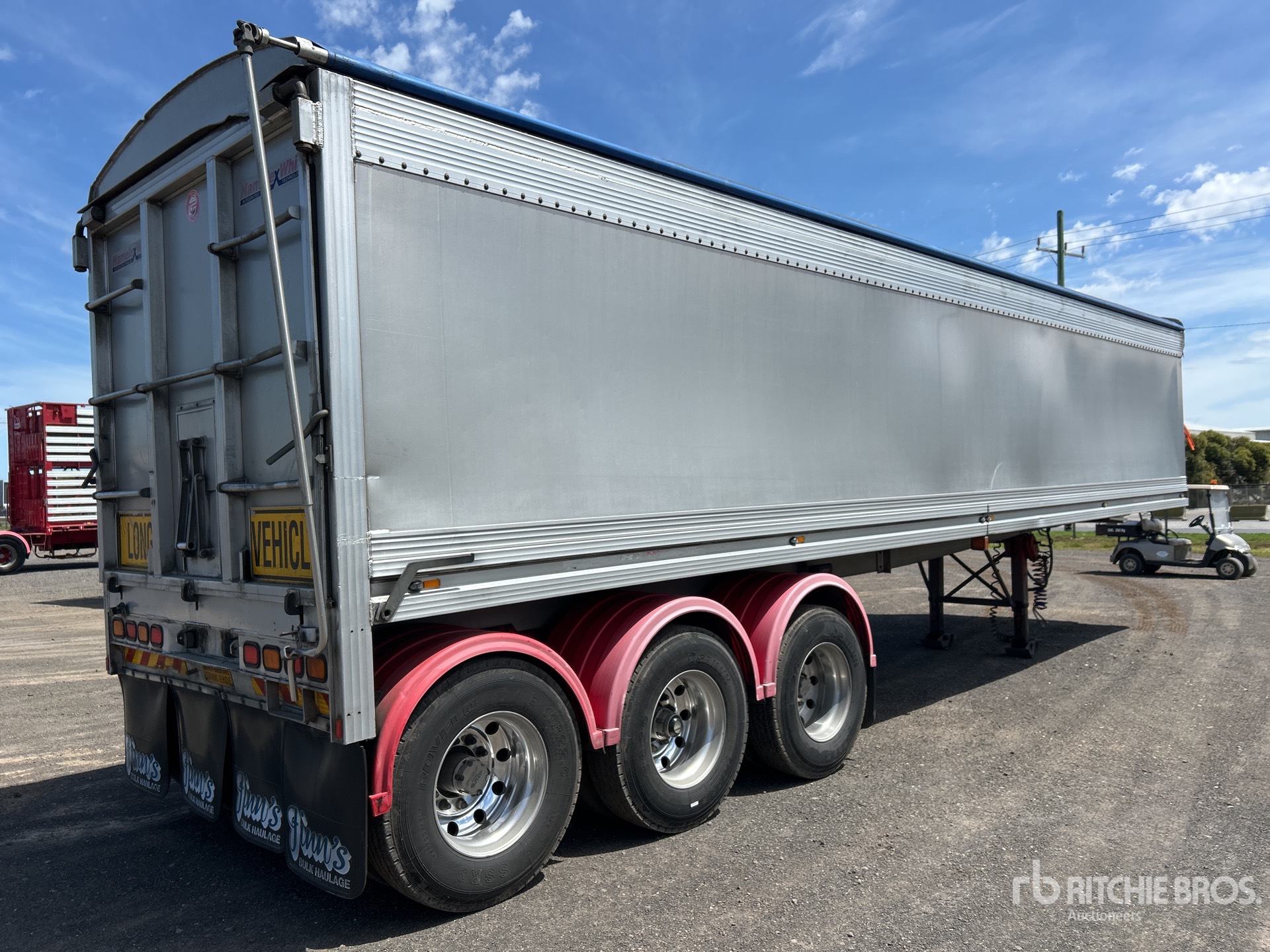 General Appearance with Bild, Ecke hinten links