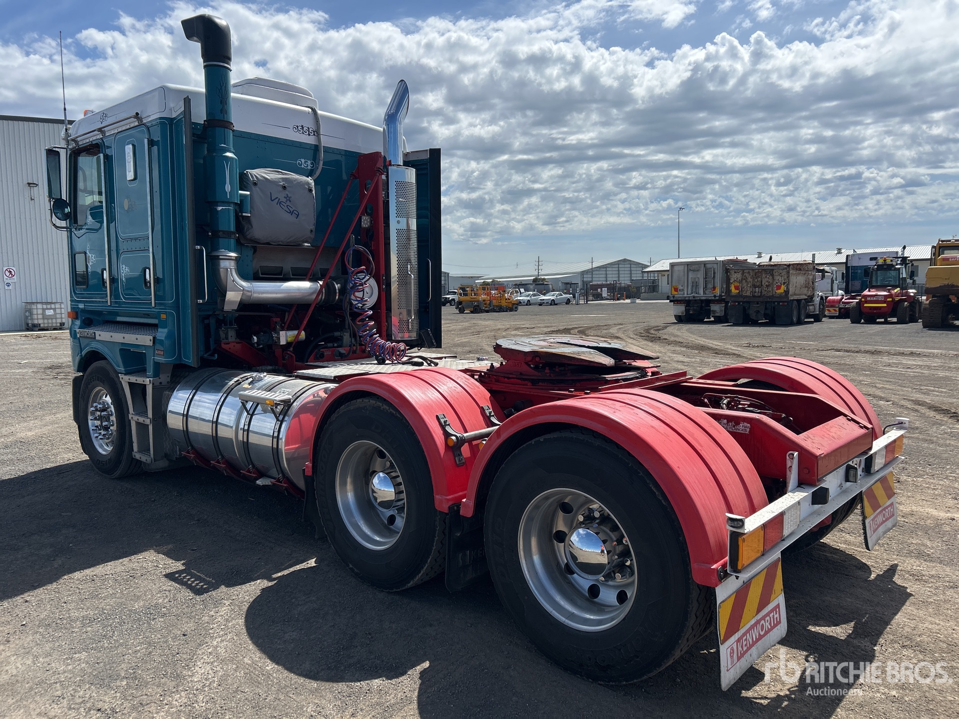 General Appearance with Picture, Right Rear Corner