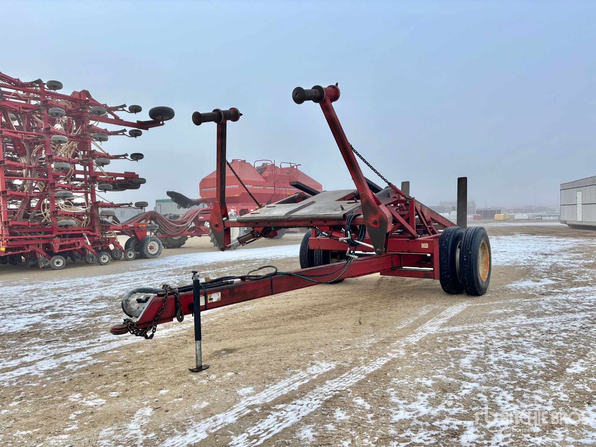 General Appearance with Bild, Ecke vorne links