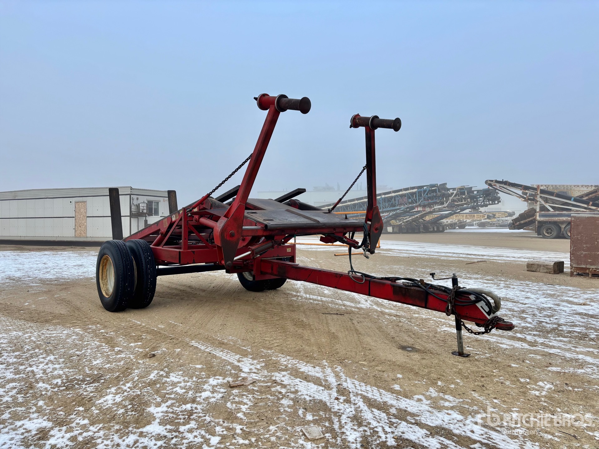 General Appearance with Bild, Ecke vorne rechts