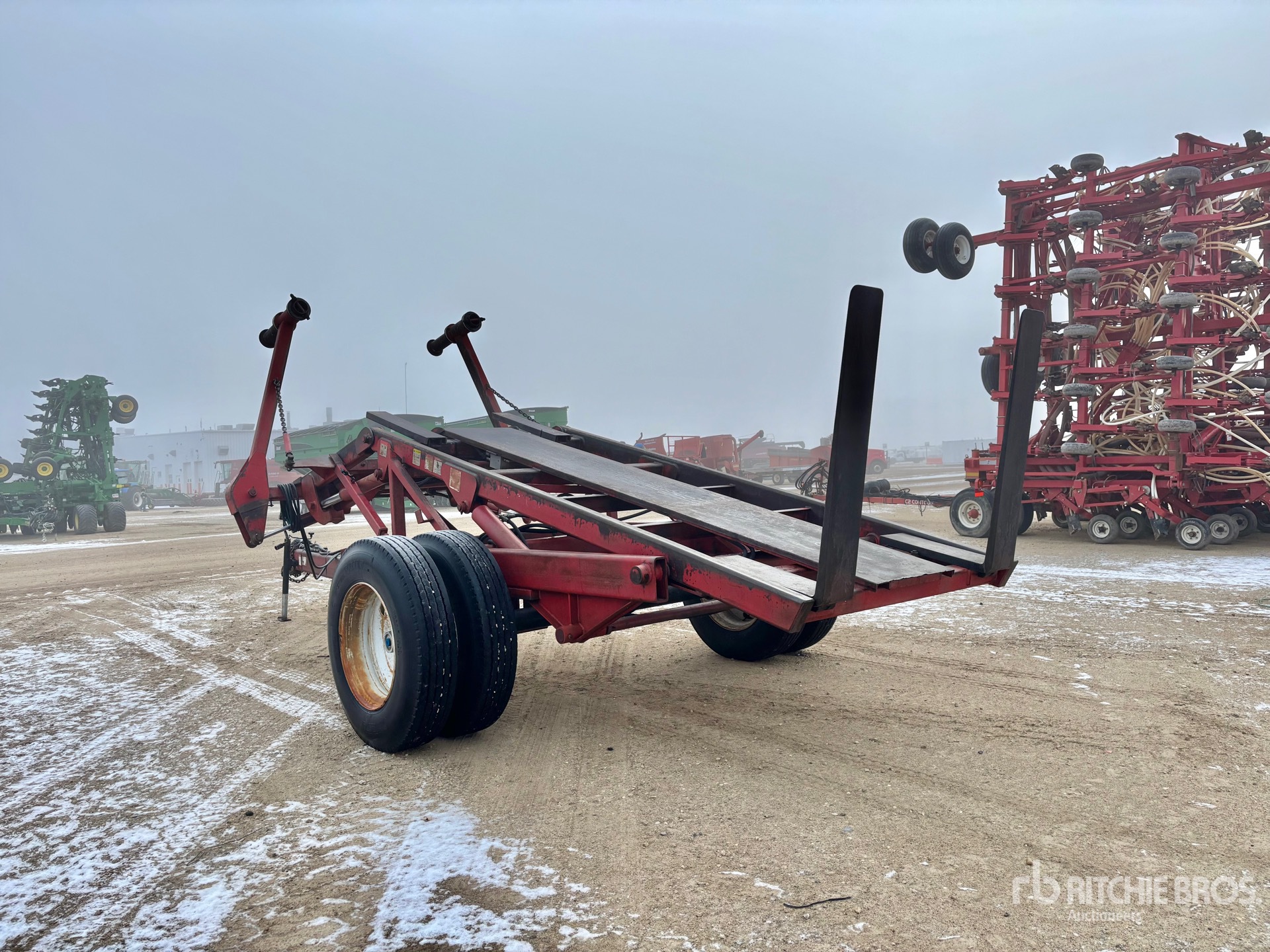 General Appearance with Bild, Ecke hinten links