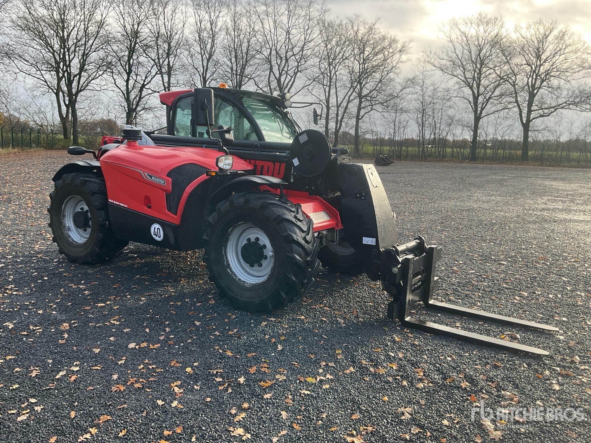 General Appearance with Picture, Right Front Corner