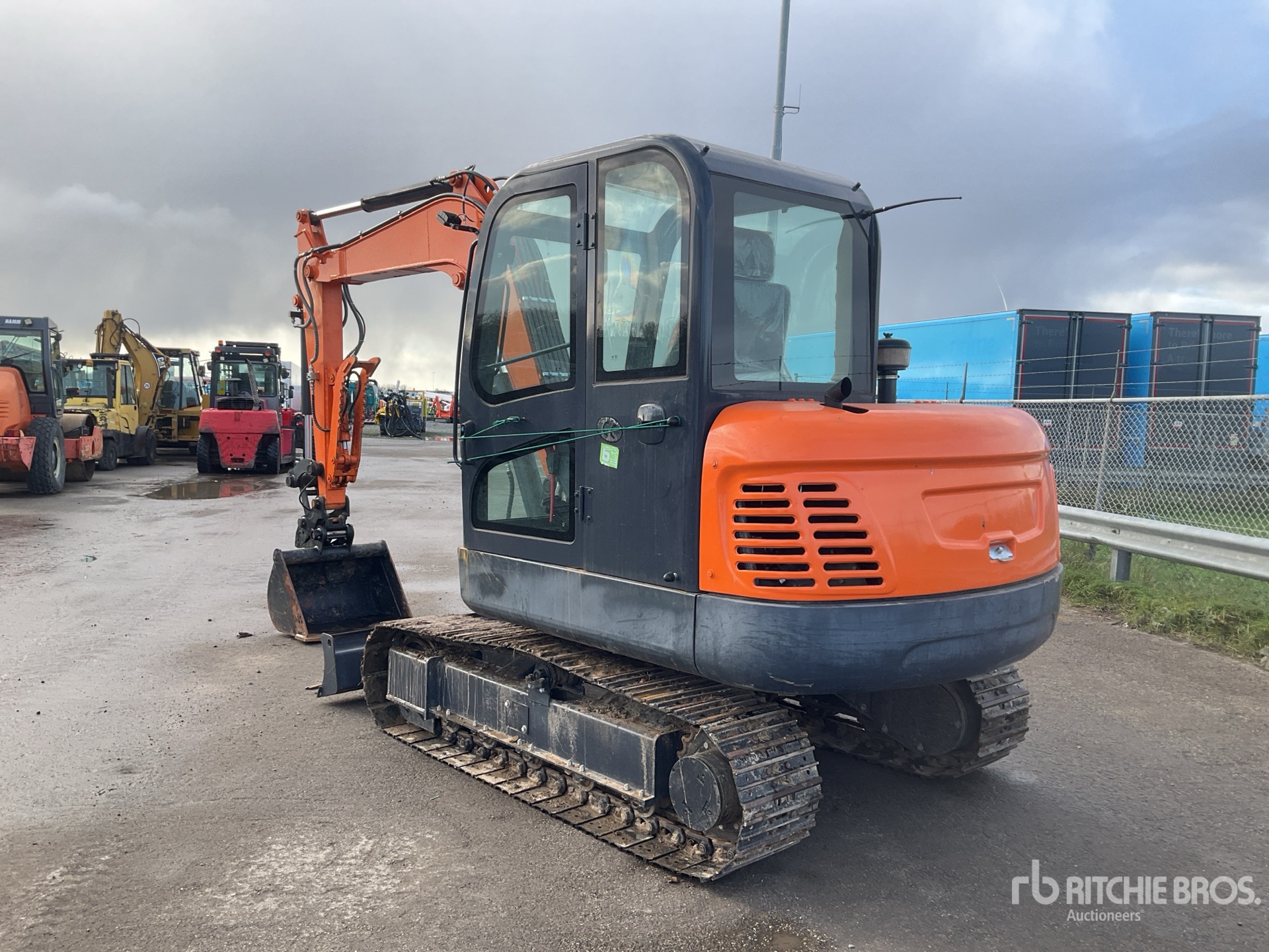 General Appearance with Picture, Left Rear Corner