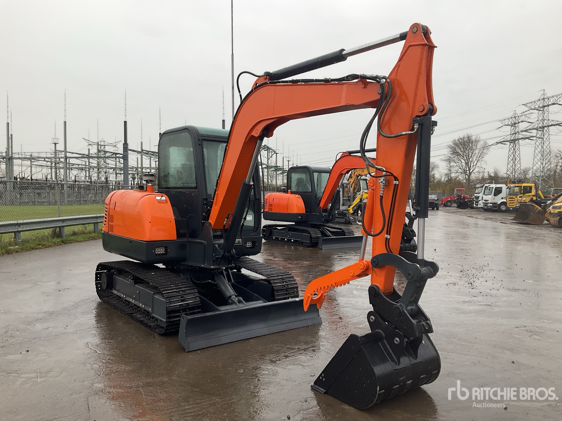 General Appearance with Picture, Right Front Corner