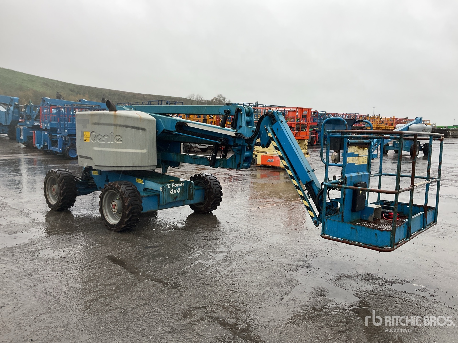 General Appearance with Picture, Right Front Corner