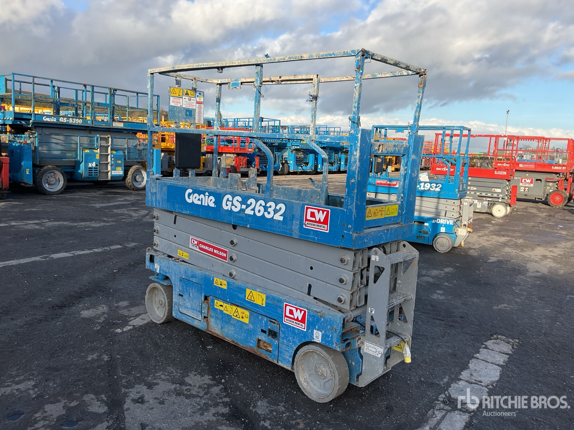 General Appearance with Bild, Ecke hinten links