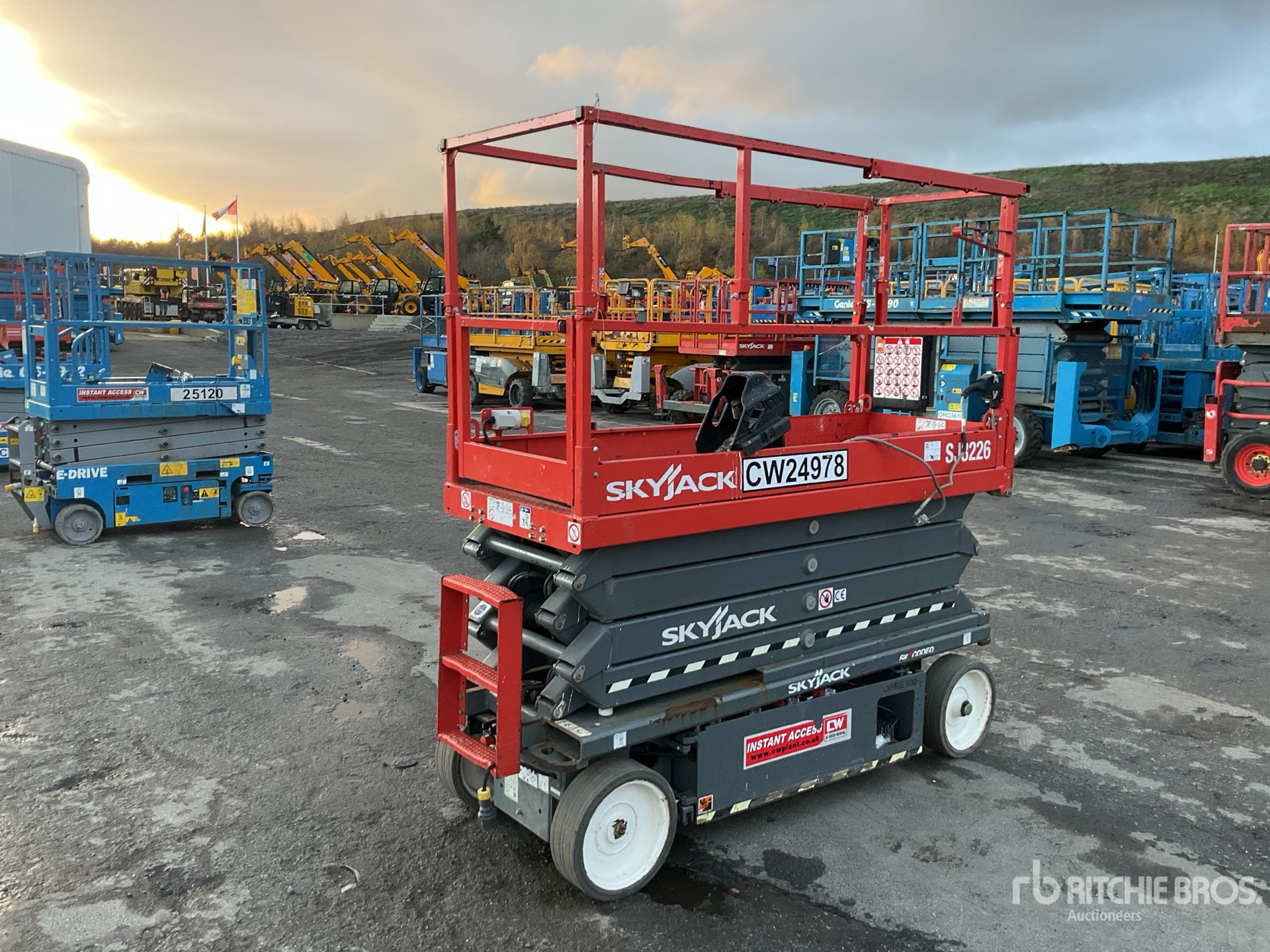 General Appearance with Picture, Right Rear Corner