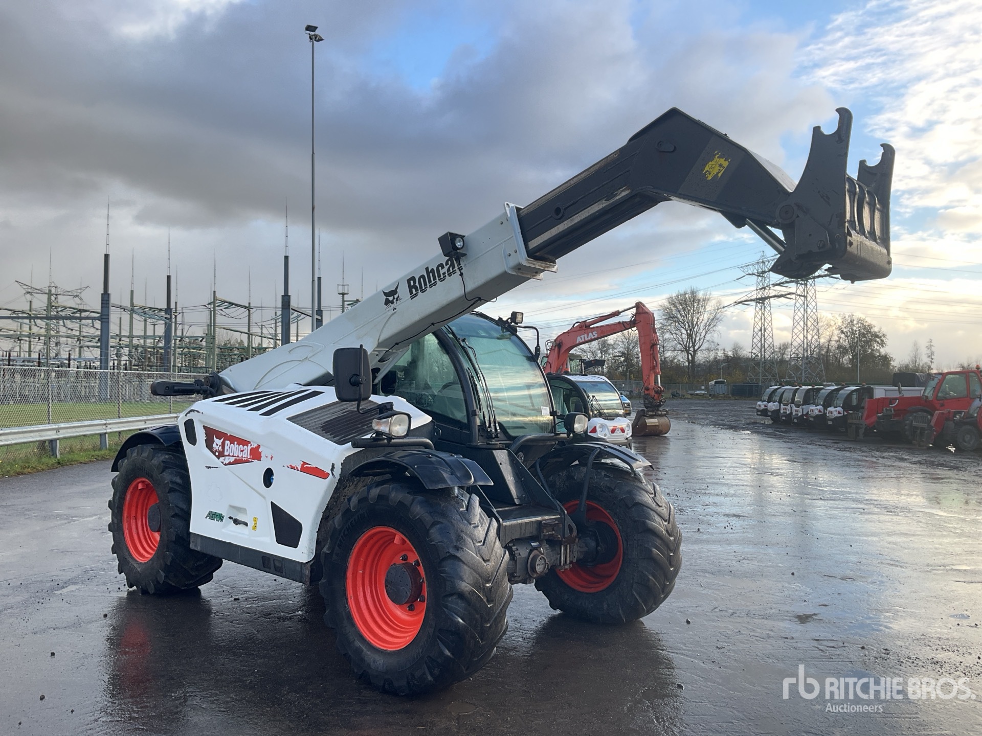 General Appearance with Bild, Ecke vorne rechts