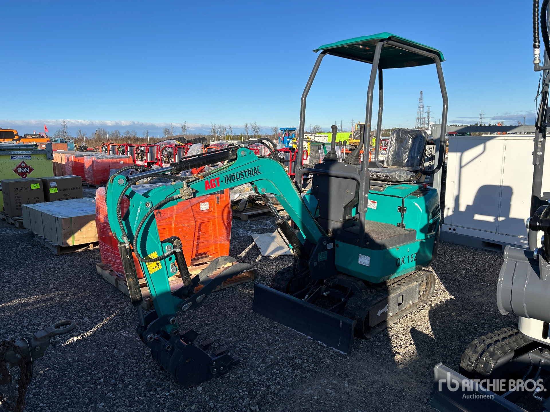 General Appearance with Picture, Left Front Corner