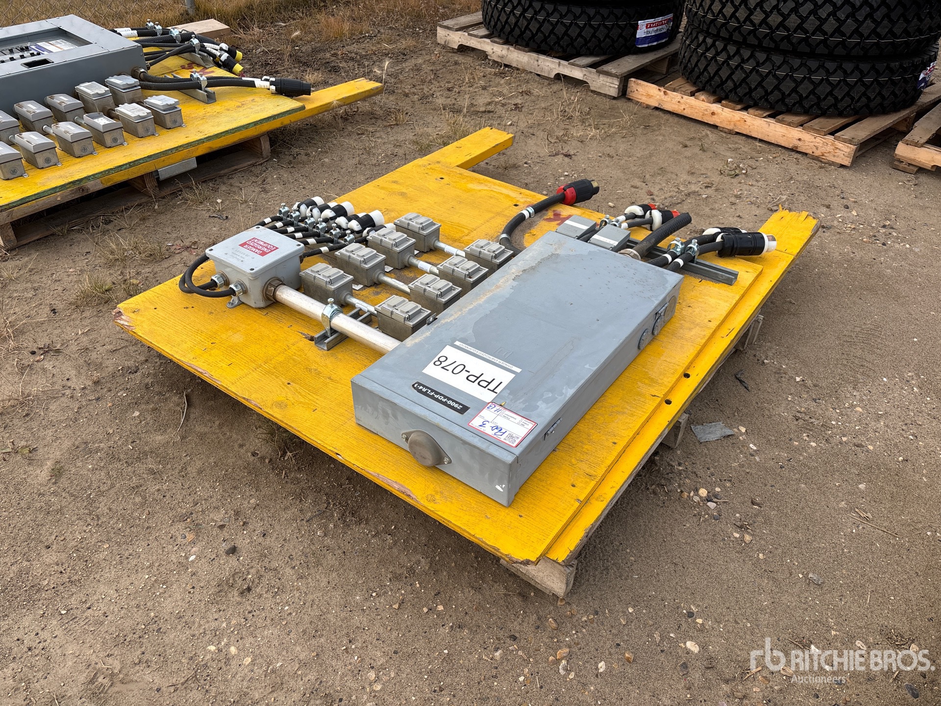 General Appearance with Image, coin arrière droit