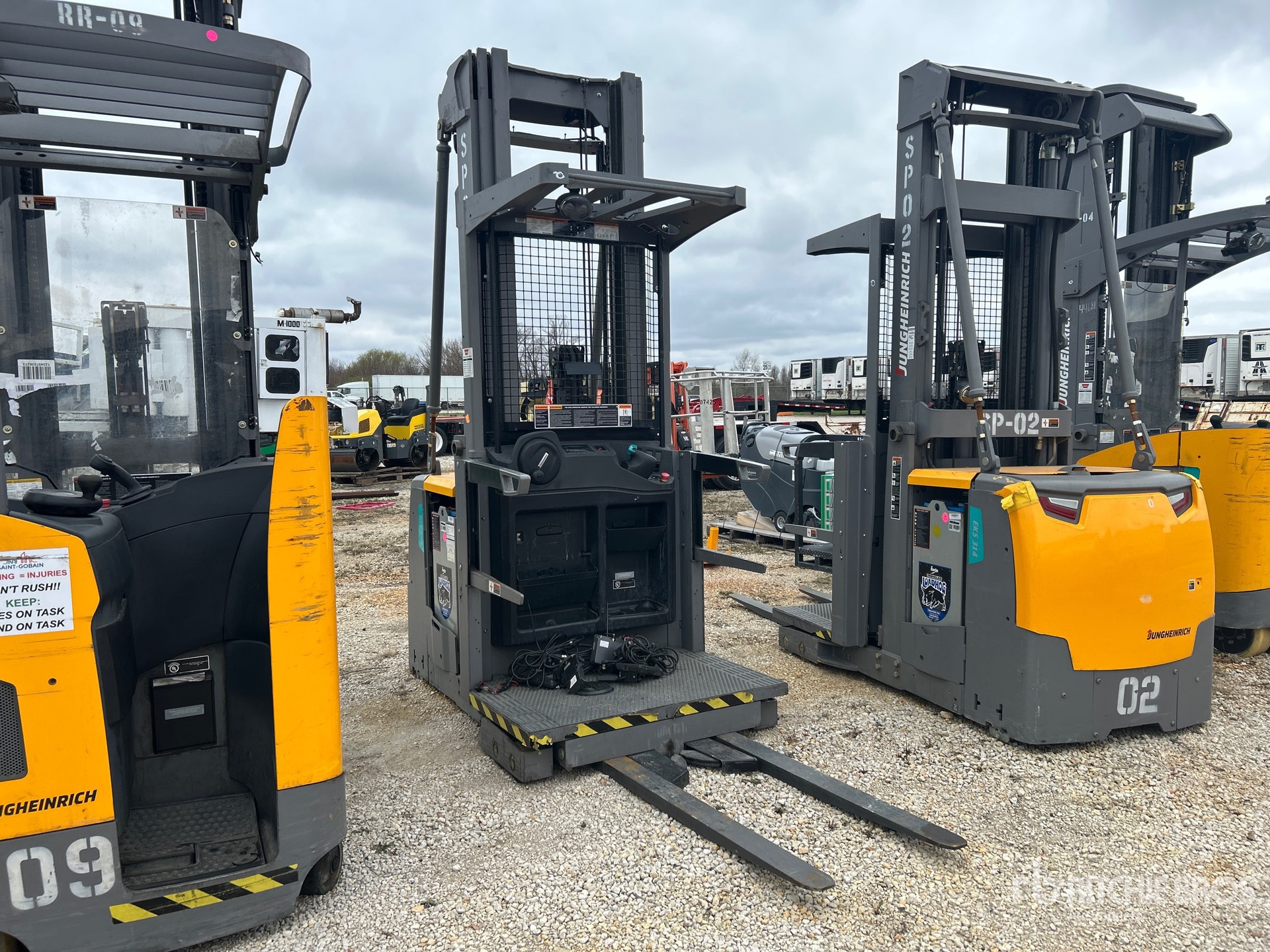 General Appearance with Image, coin avant droit