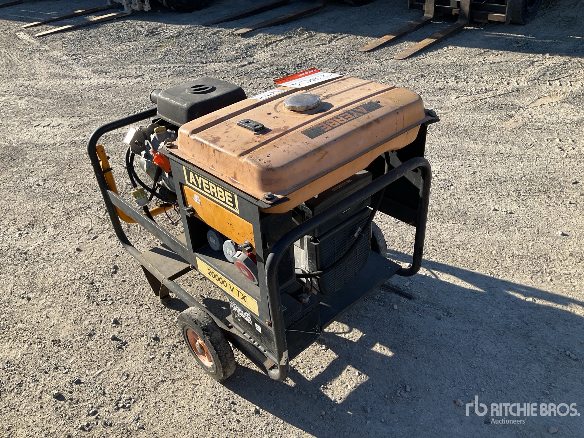 General Appearance with Imagen: esquina trasera izquierda