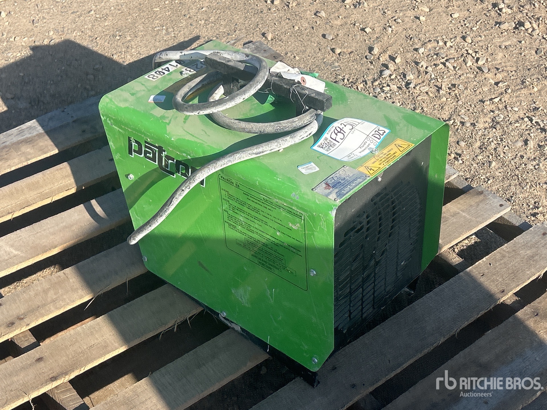 General Appearance with Bild, Ecke vorne rechts