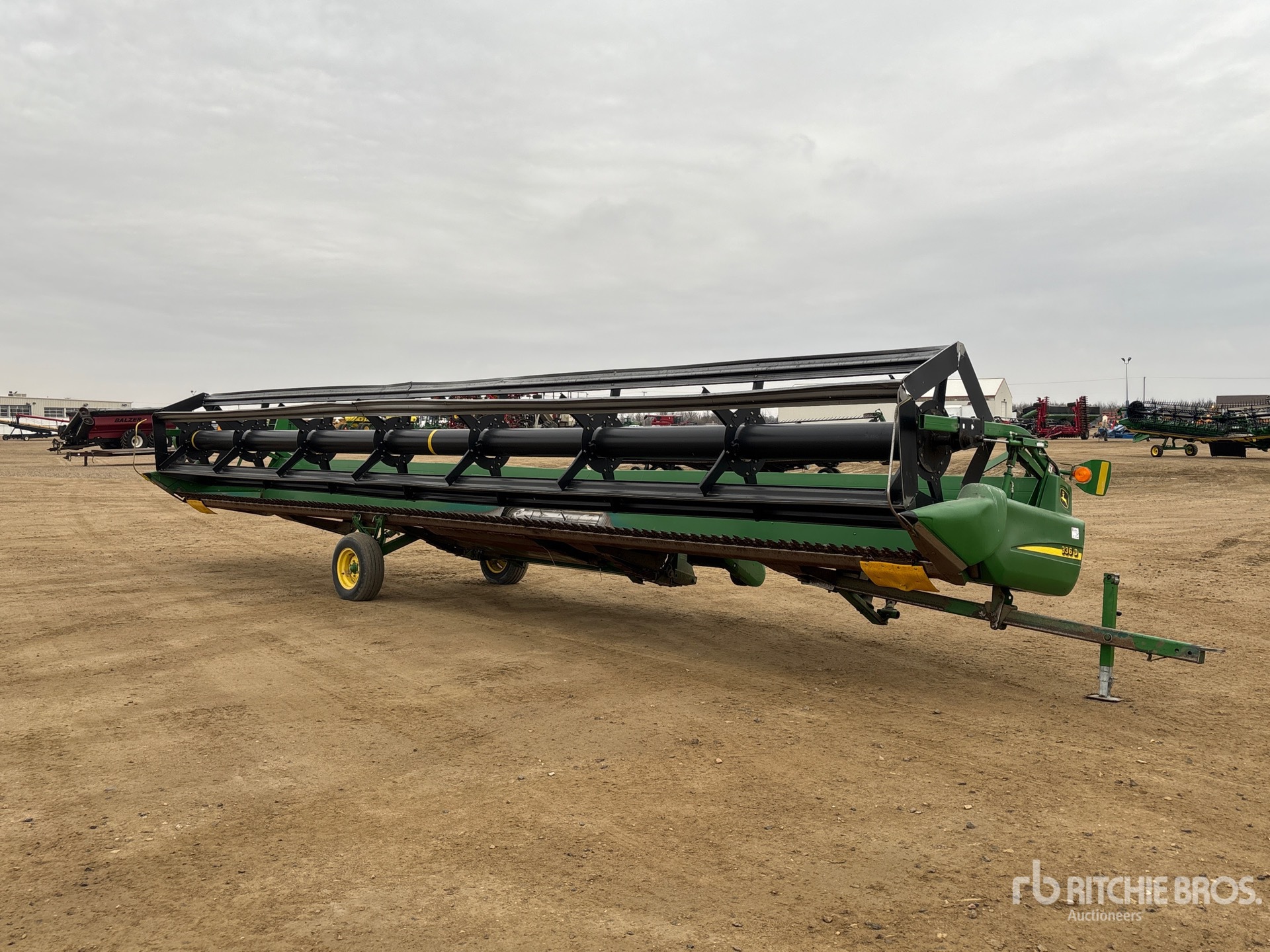 General Appearance with Foto, angolo anteriore sinistro