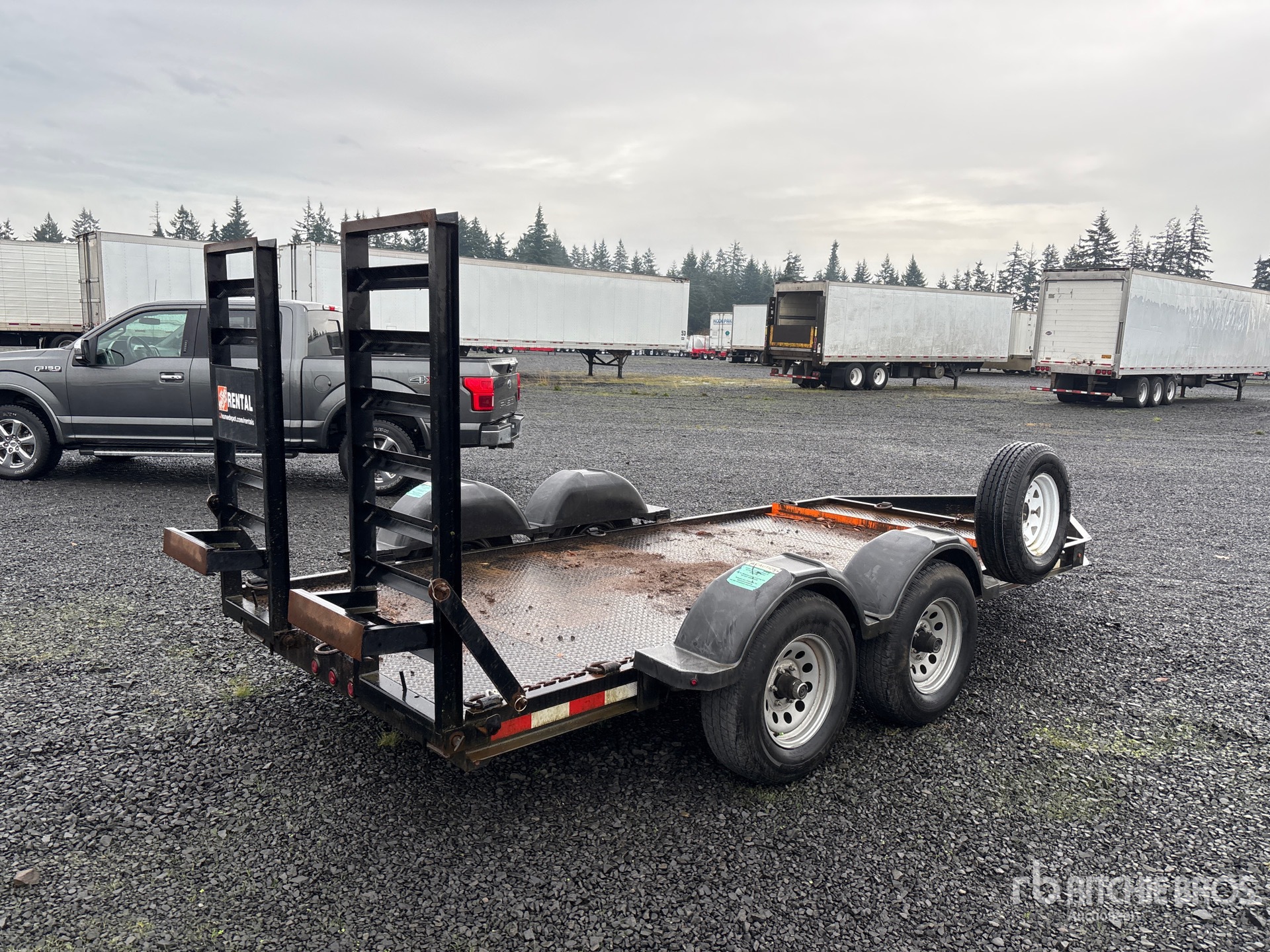 General Appearance with Bild, Ecke hinten rechts