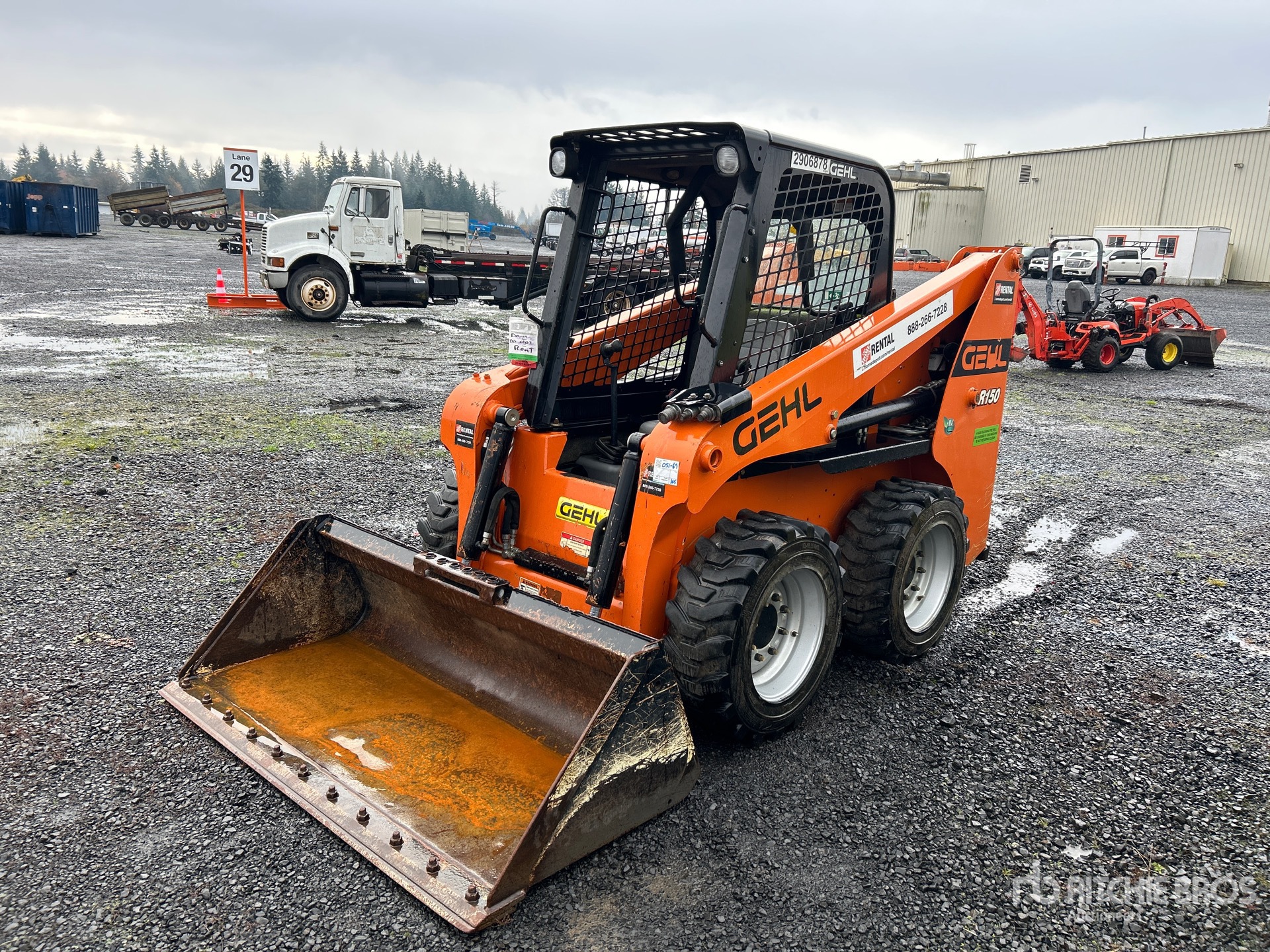 General Appearance with Image, coin avant gauche