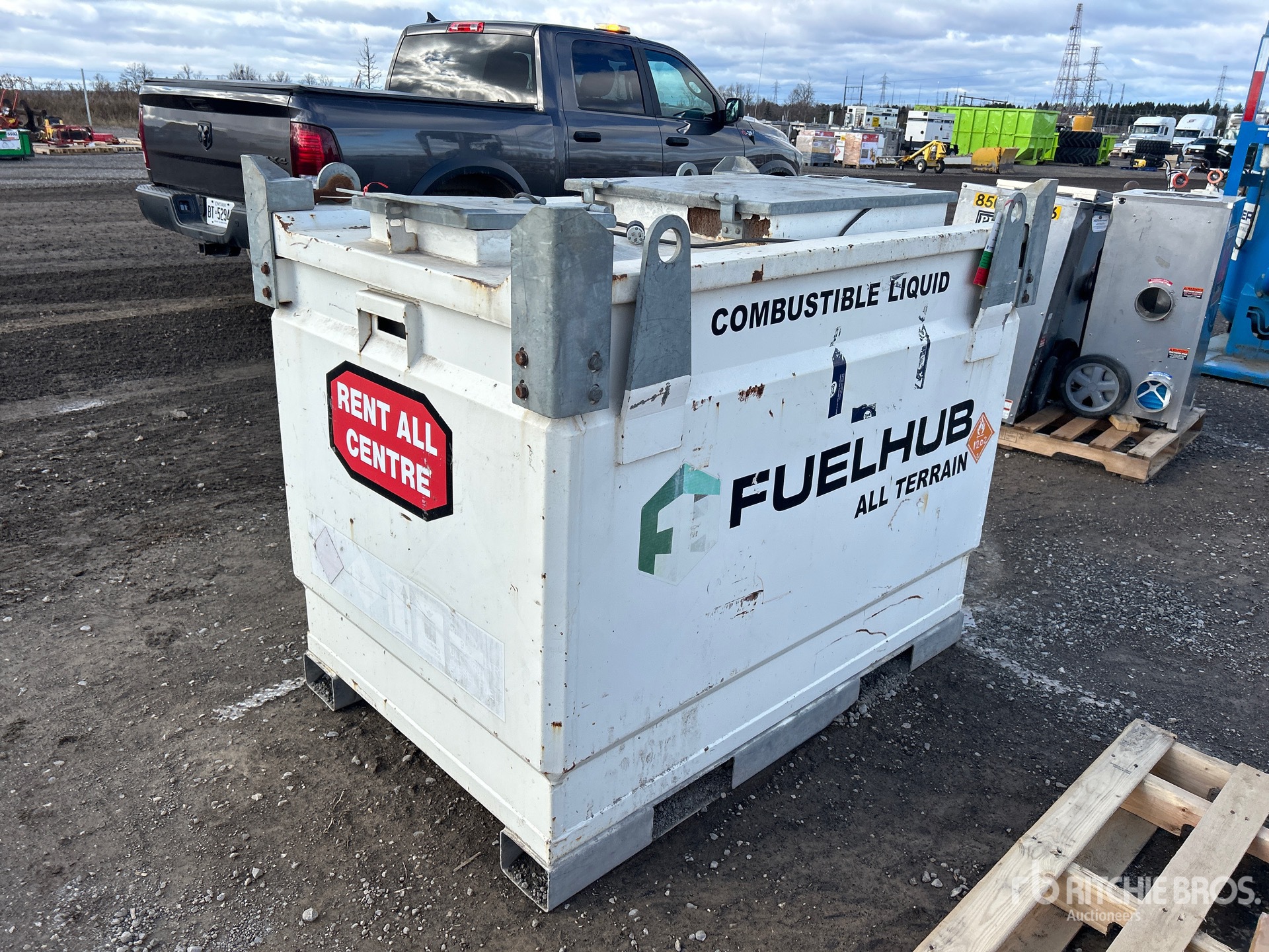 General Appearance with Foto, angolo posteriore sinistro