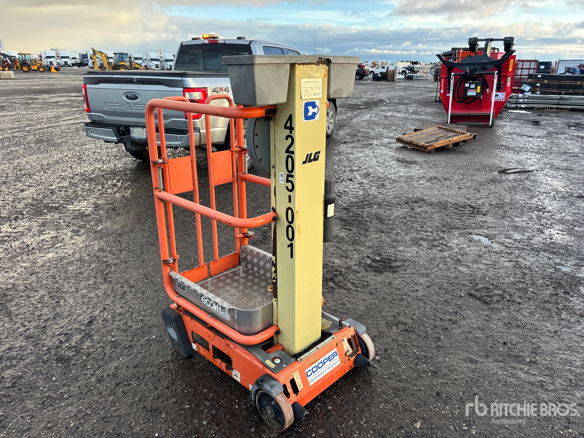 General Appearance with Picture, Left Rear Corner