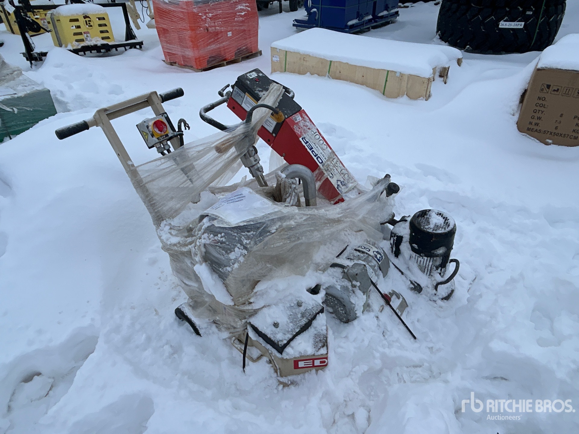 General Appearance with Foto, angolo anteriore destro