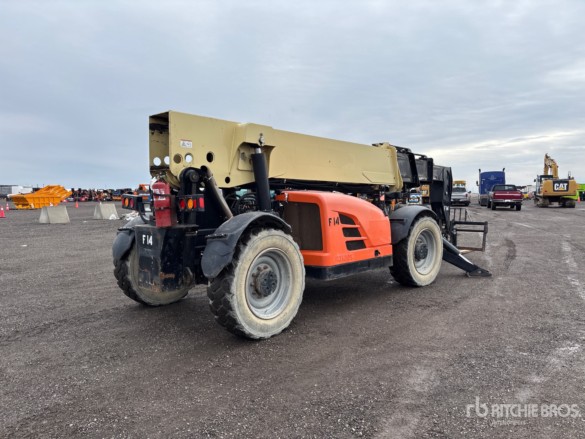 General Appearance with Imagen: esquina trasera derecha