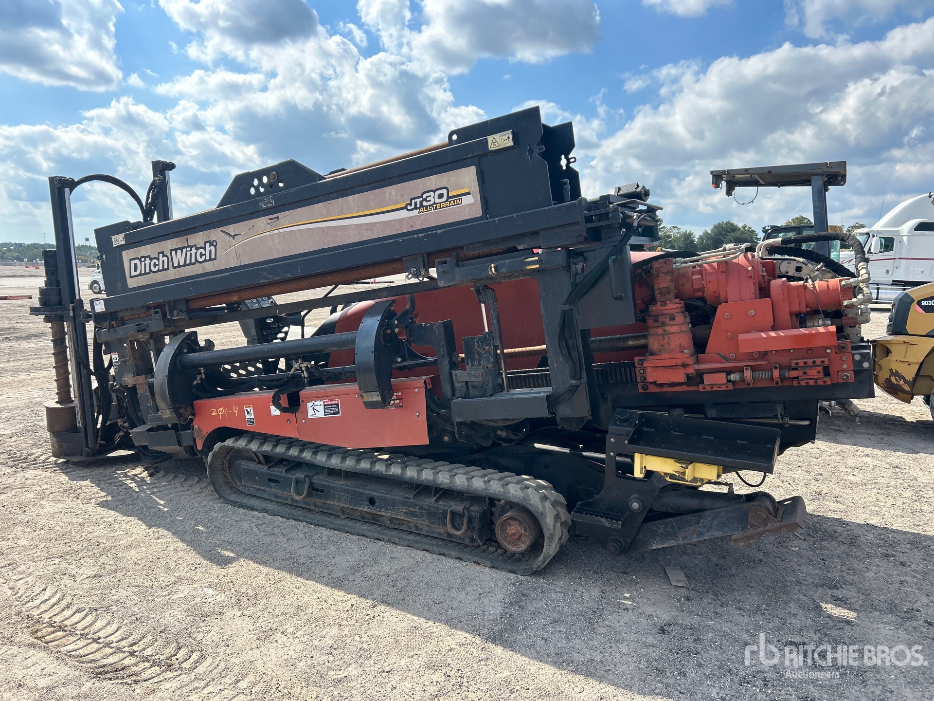 General Appearance with Bild, Ecke hinten links