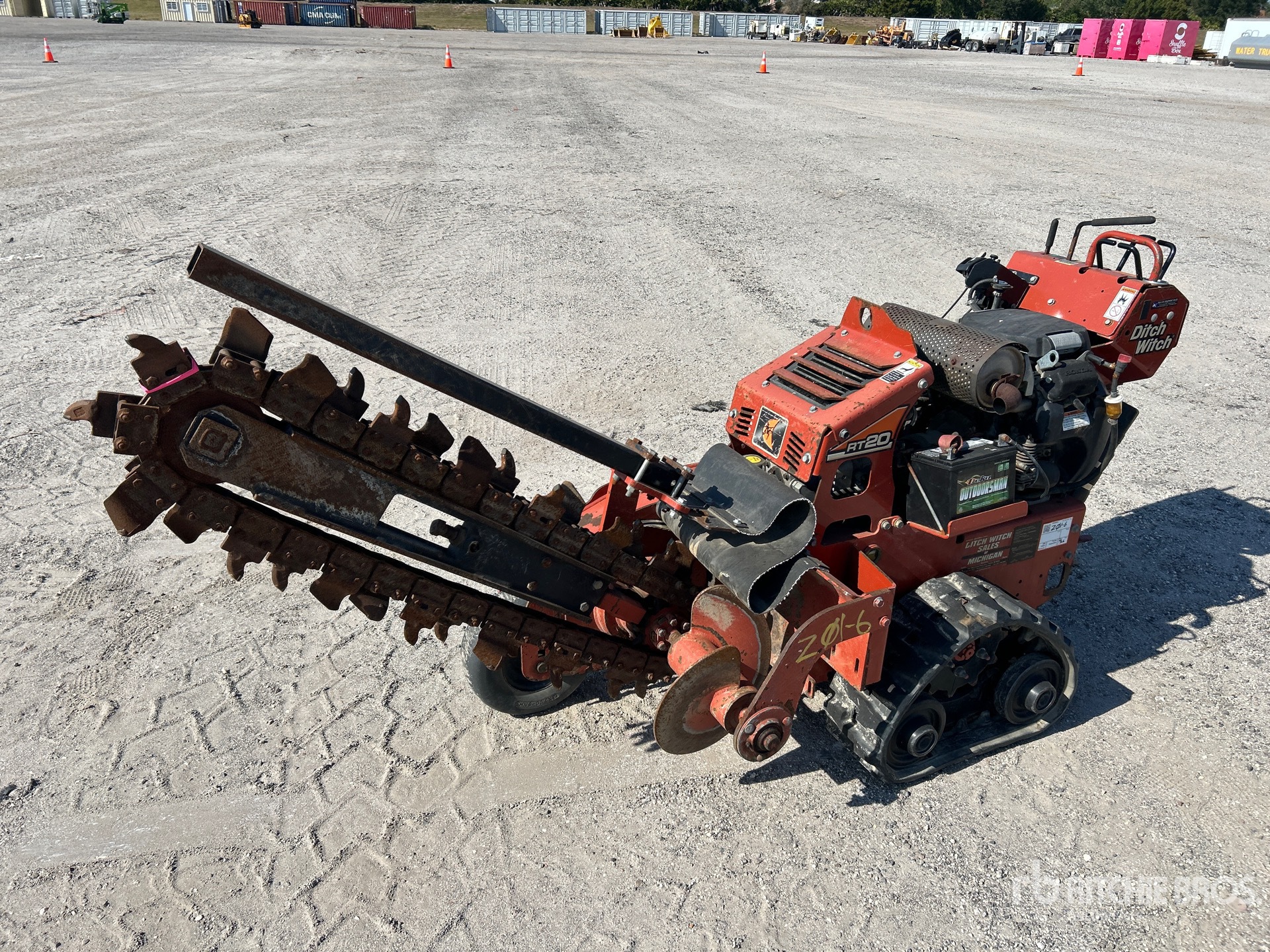 General Appearance with Featured Photo