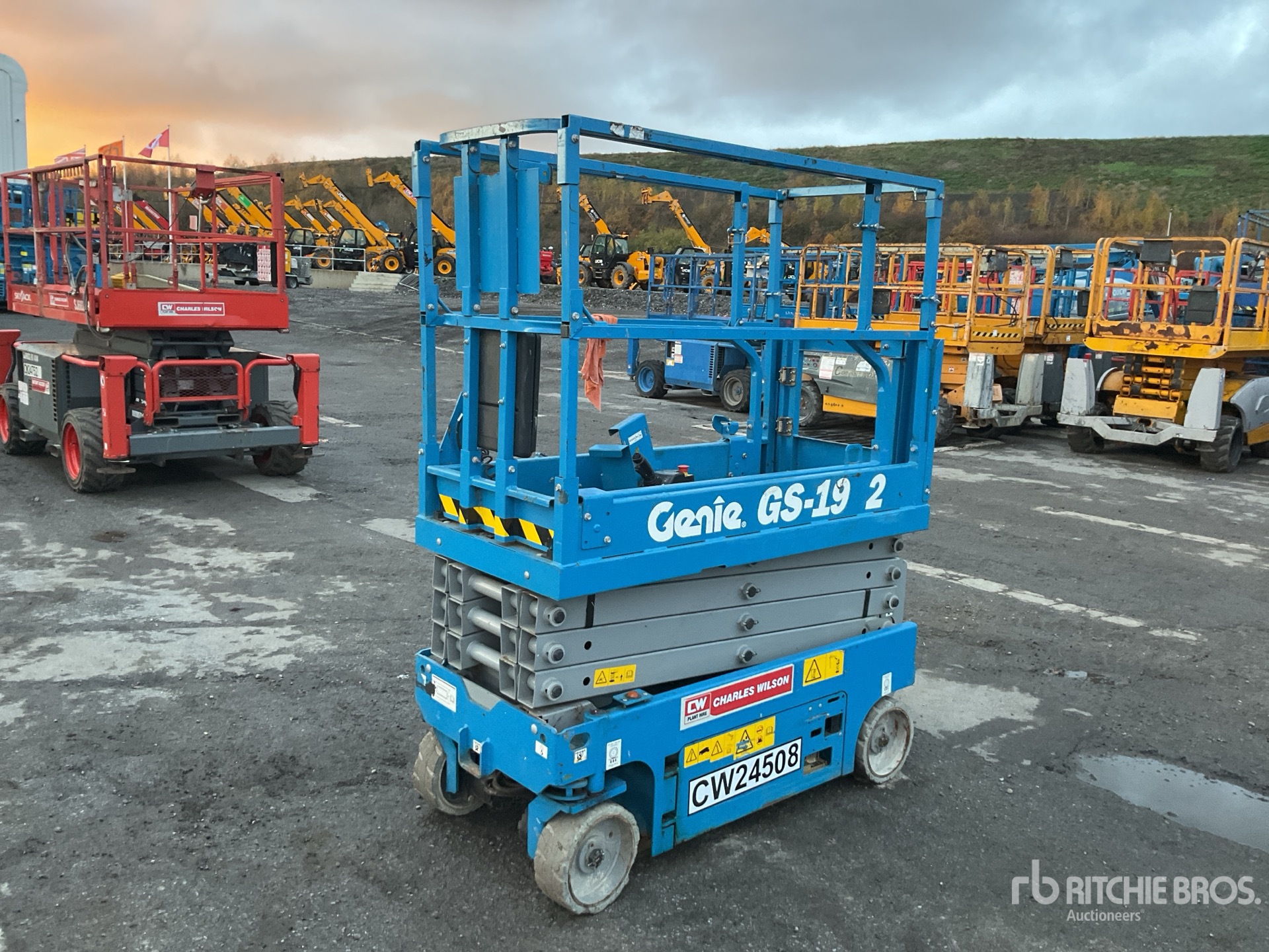 General Appearance with Picture, Left Front Corner