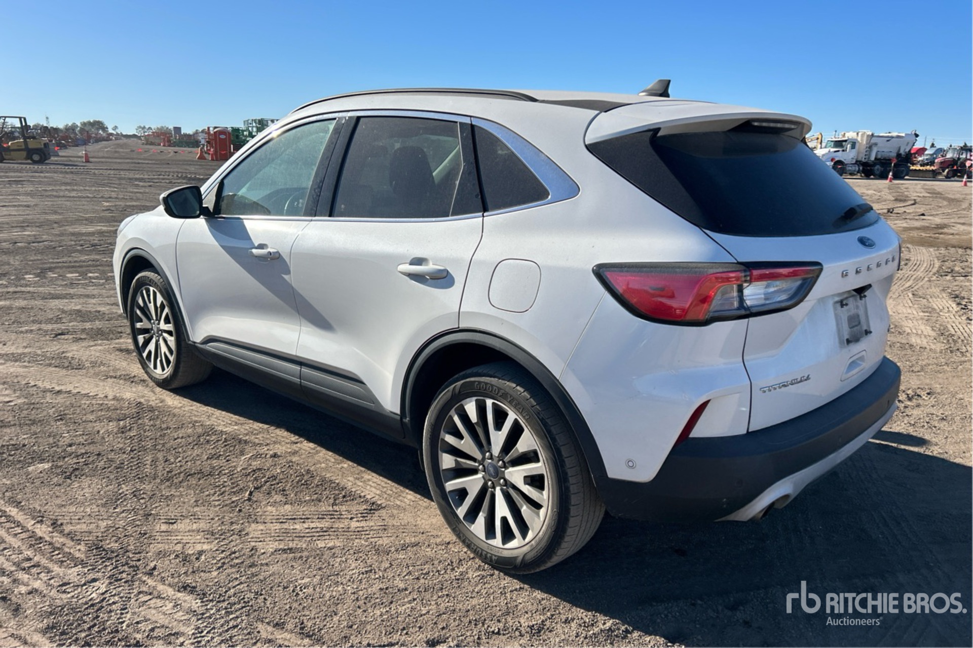 General Appearance with Picture, Left Rear Corner