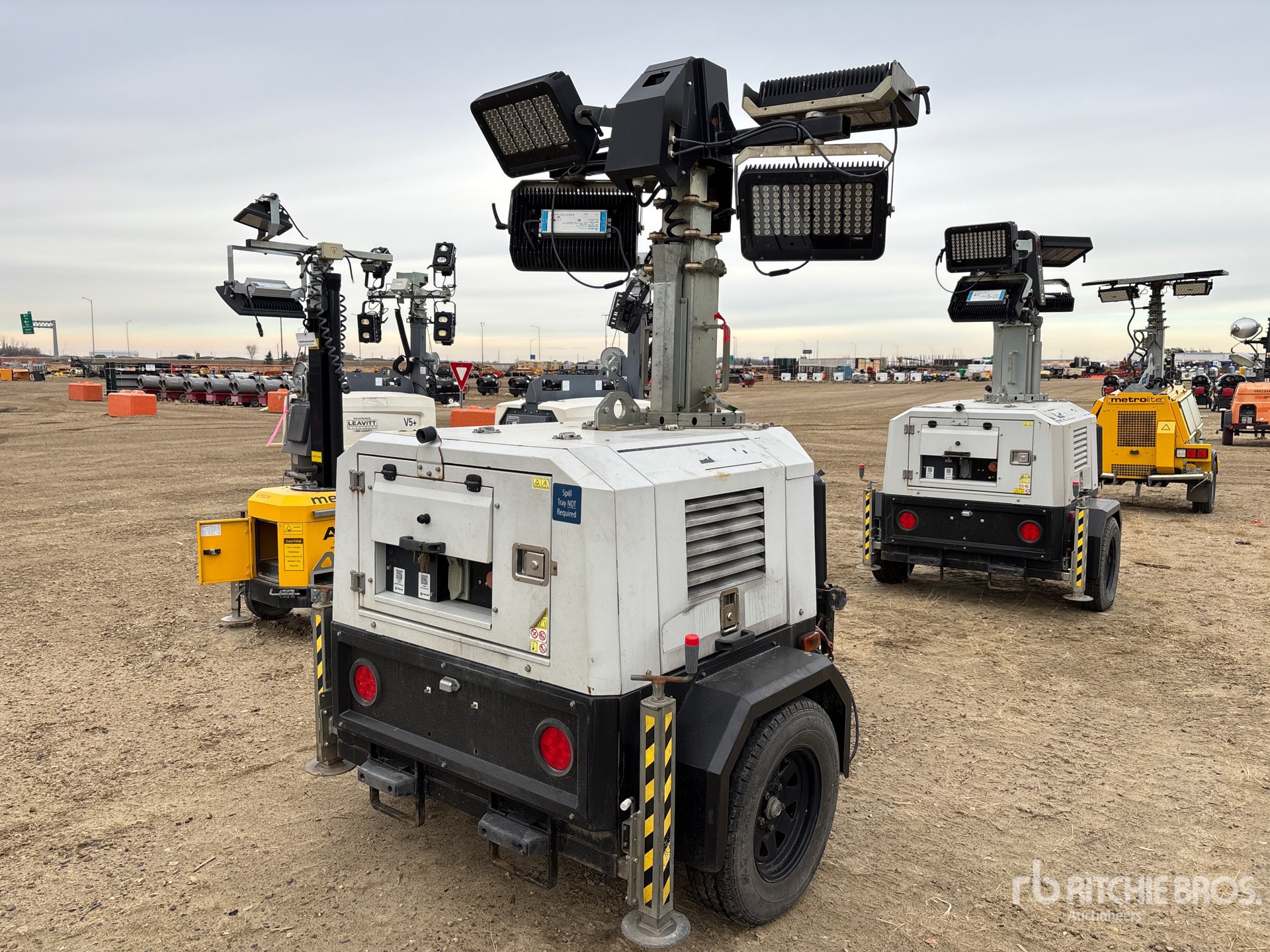 General Appearance with Imagen: esquina trasera derecha