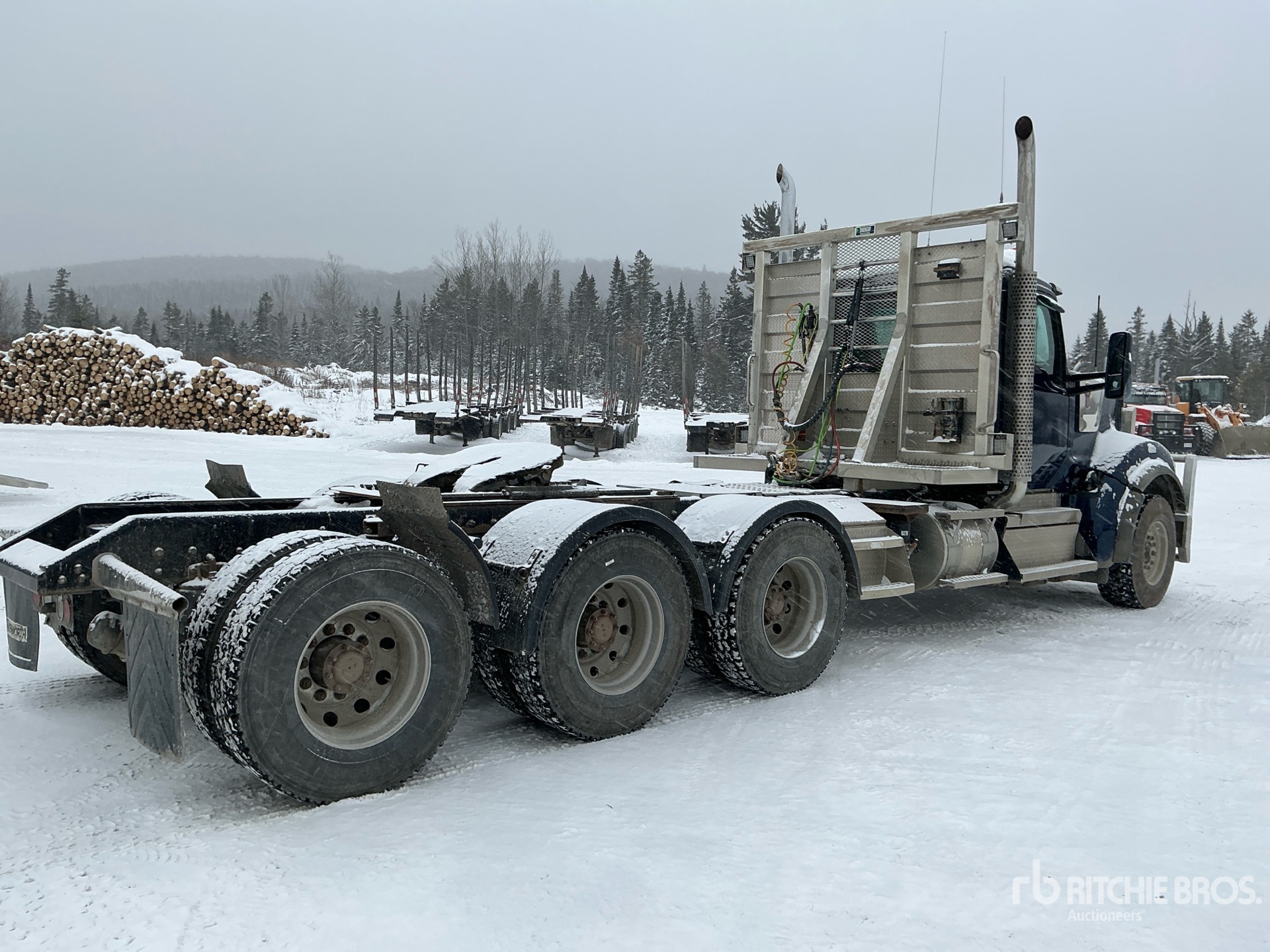 General Appearance with Imagen: esquina trasera derecha