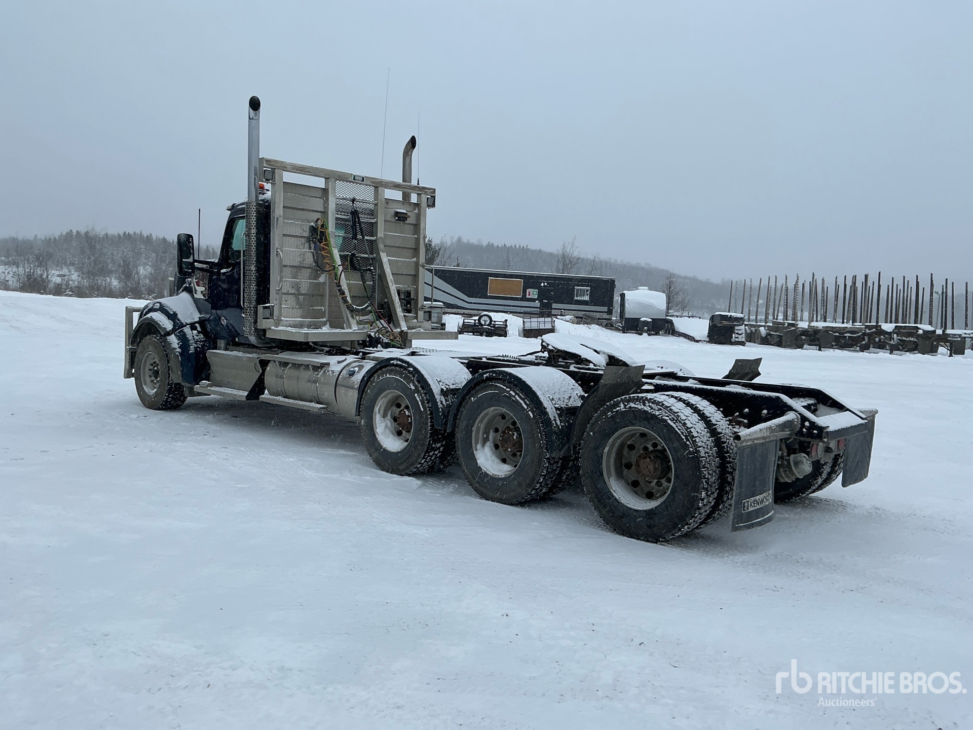 General Appearance with Imagen: esquina trasera izquierda