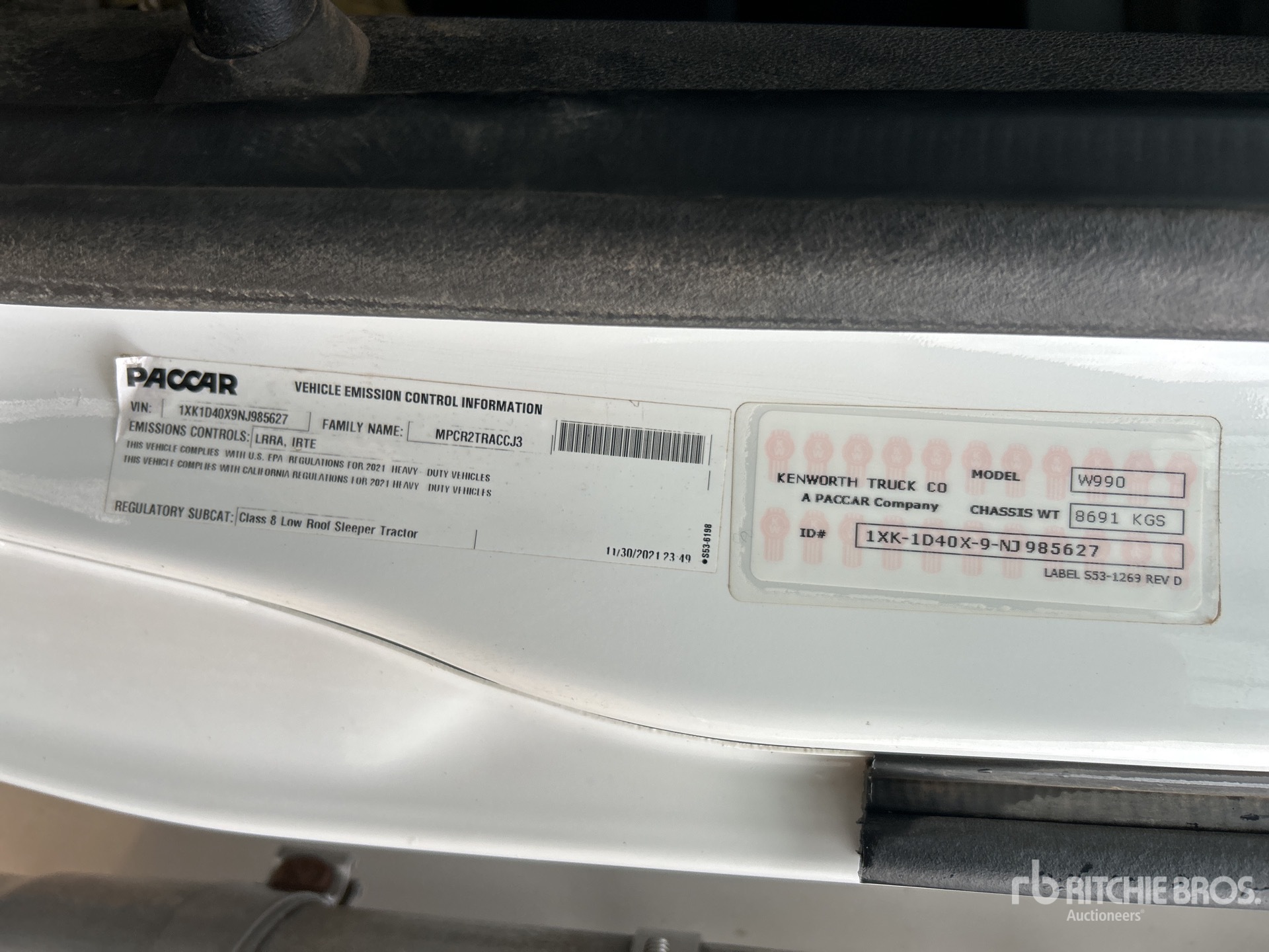 General Appearance with Serial Number / VIN