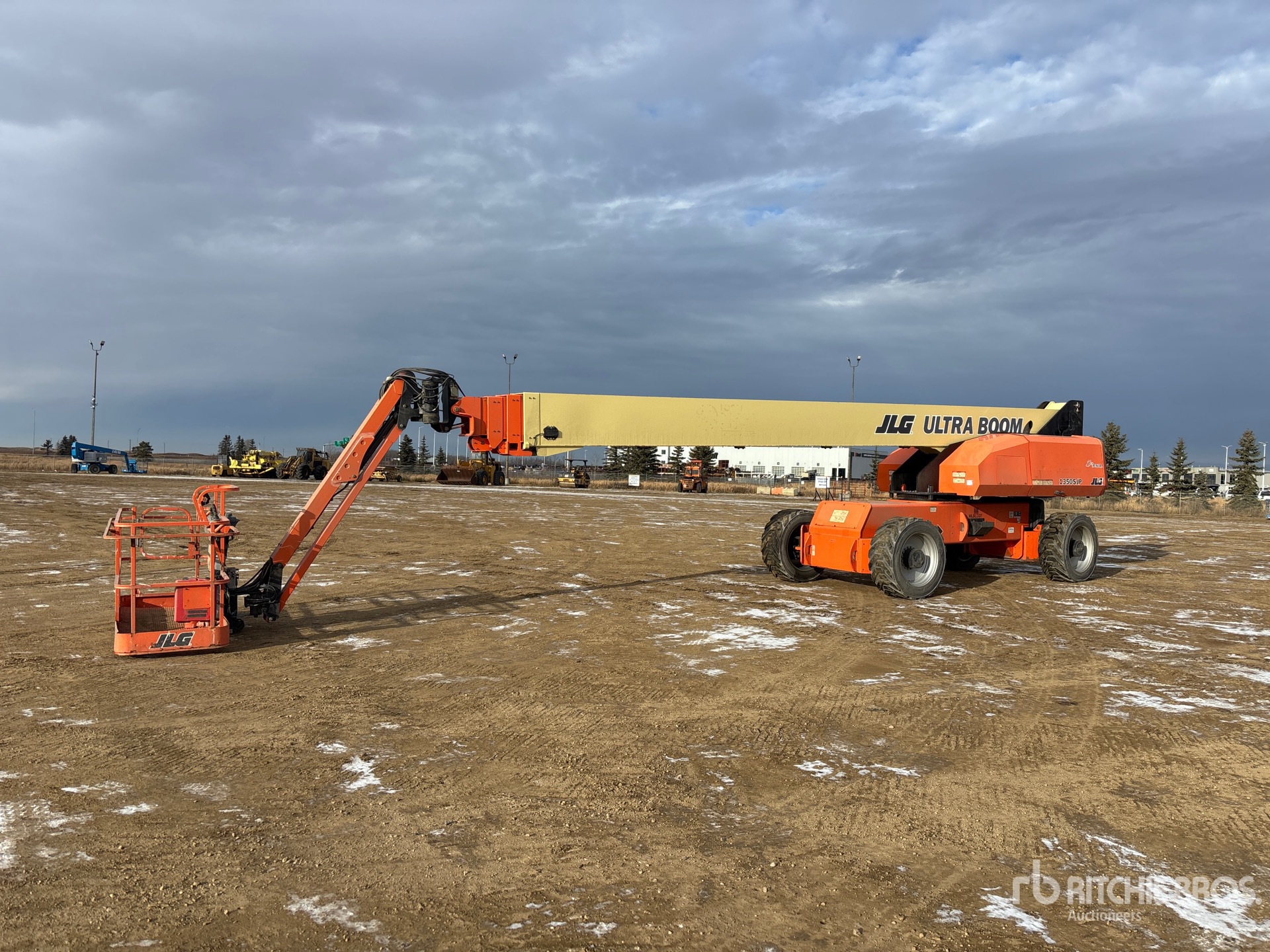 Aspect général with Image, coin avant gauche