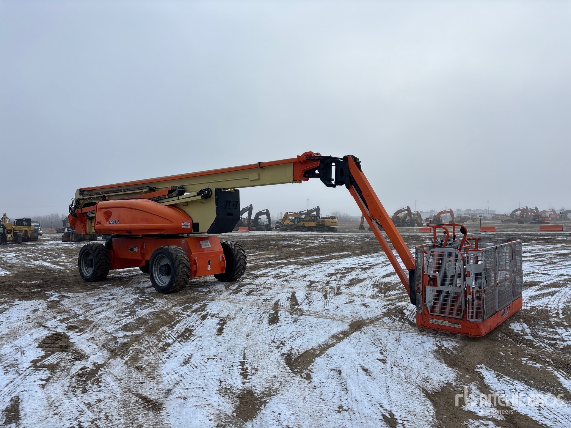 Aspect général with Image, coin avant droit
