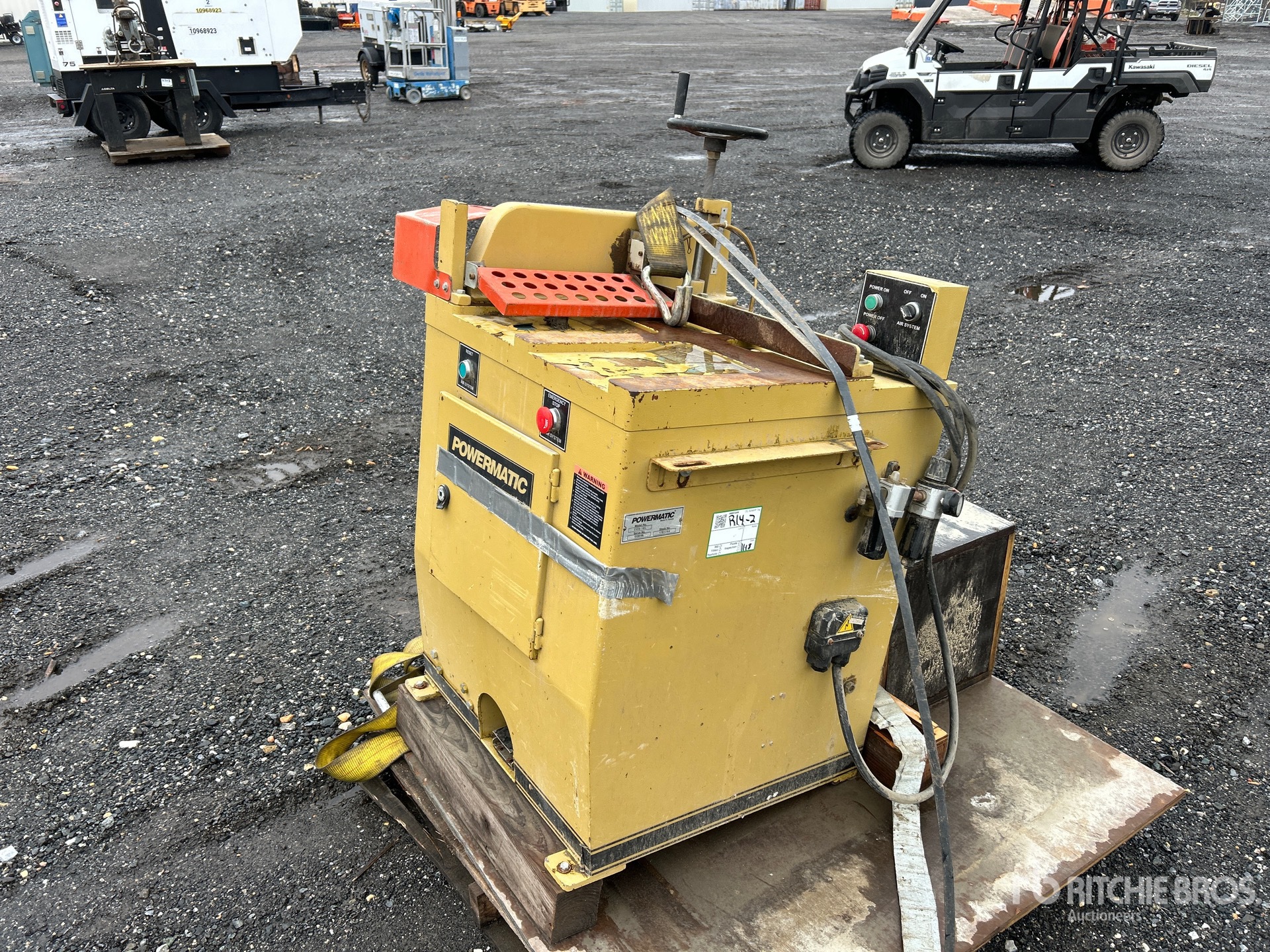 General Appearance with Foto, angolo anteriore destro