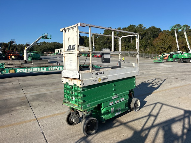 2015 JLG 2632ES Electric Scissor Lift 2015 JLG 2632ES Electric Scissor Lift