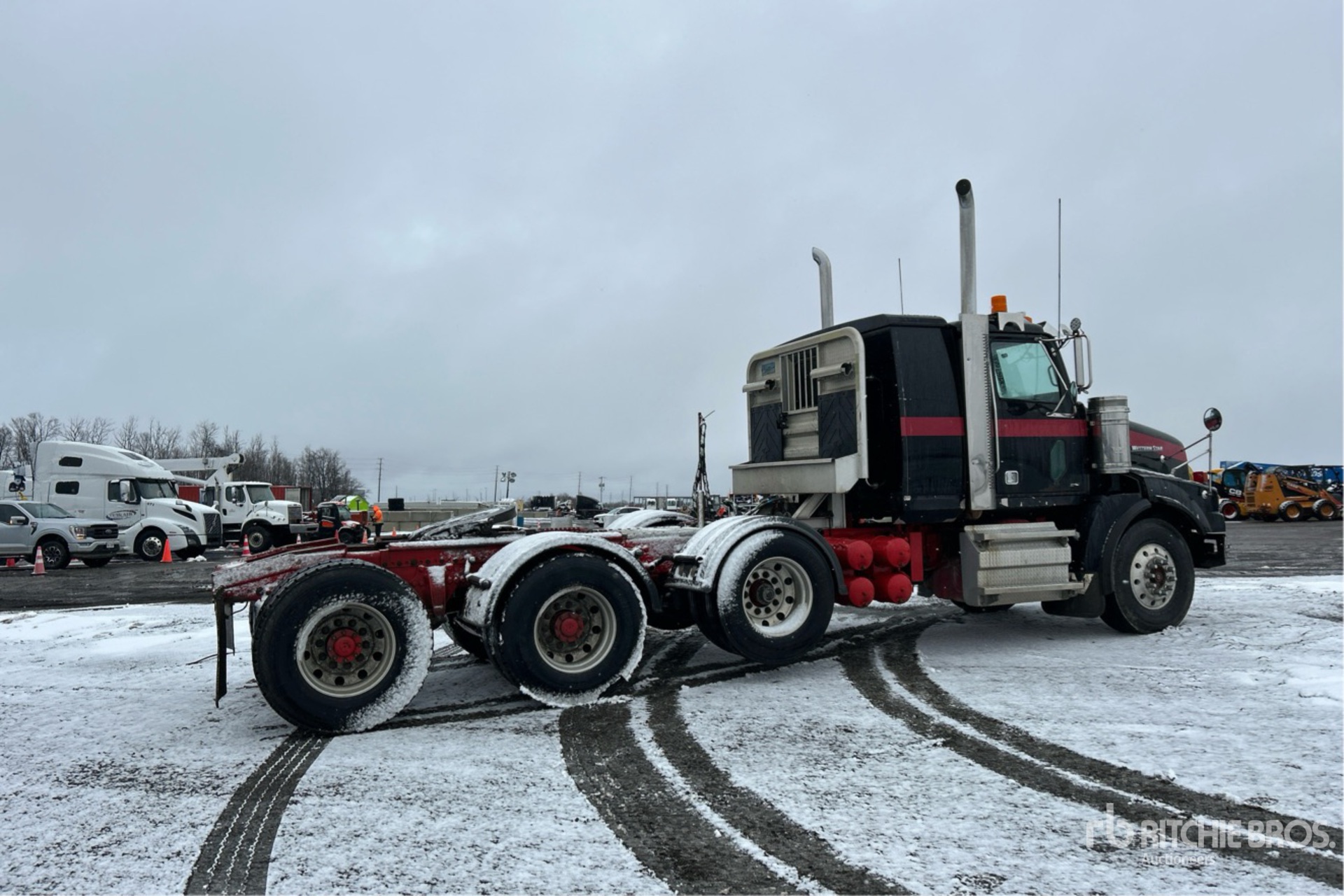 Aspect général with Image, coin arrière droit