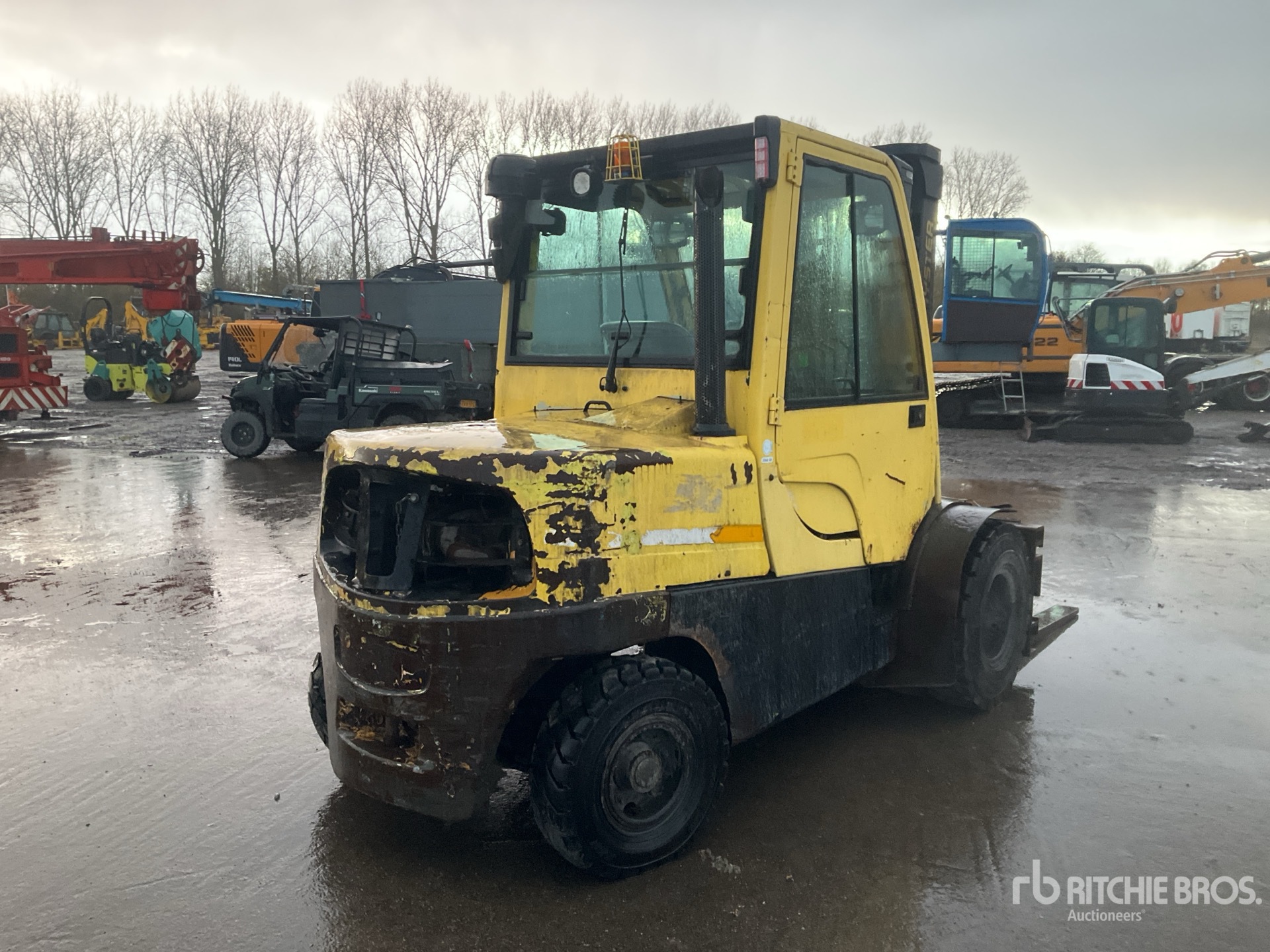 General Appearance with Picture, Right Rear Corner