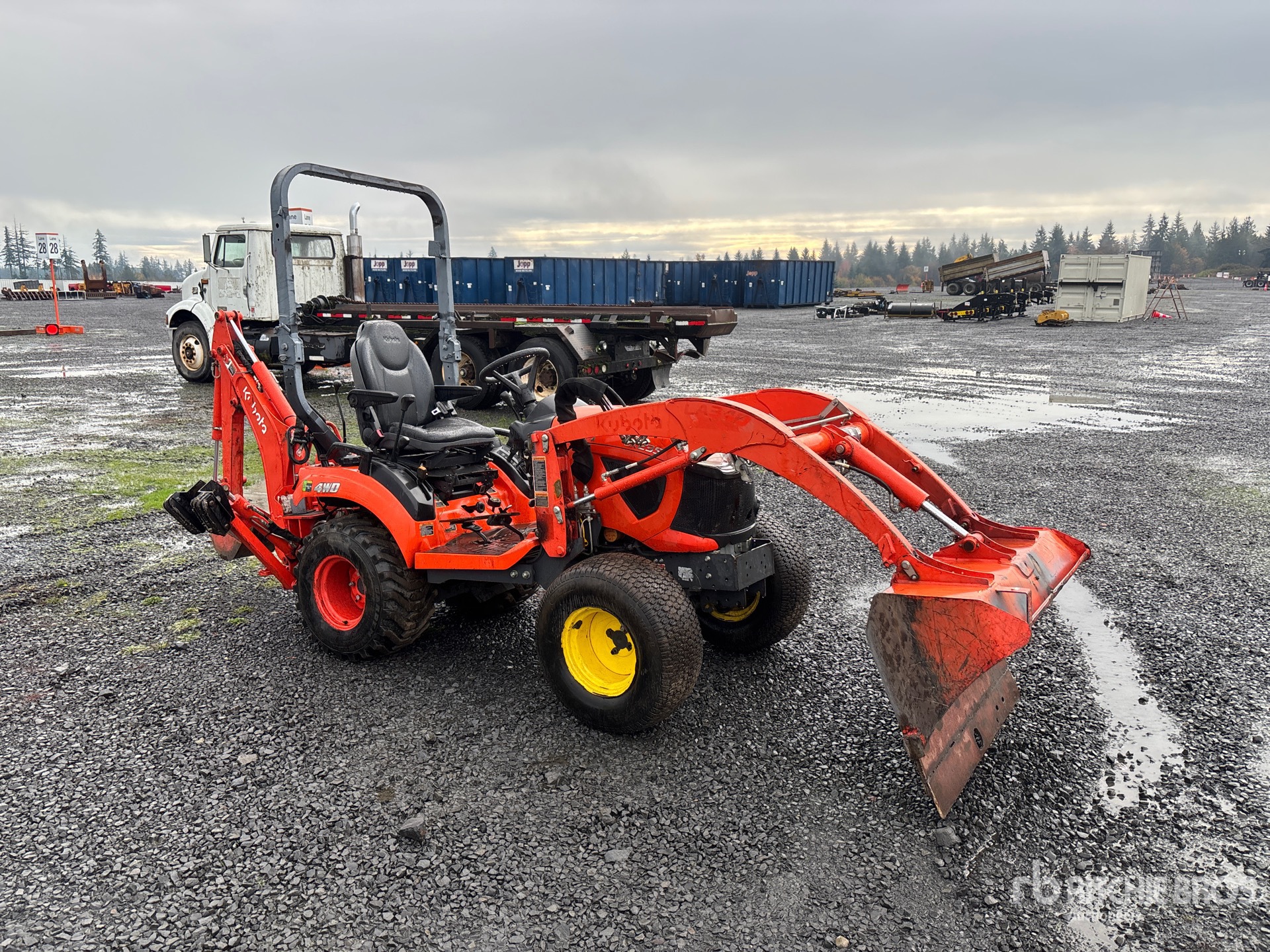 General Appearance with Picture, Right Front Corner