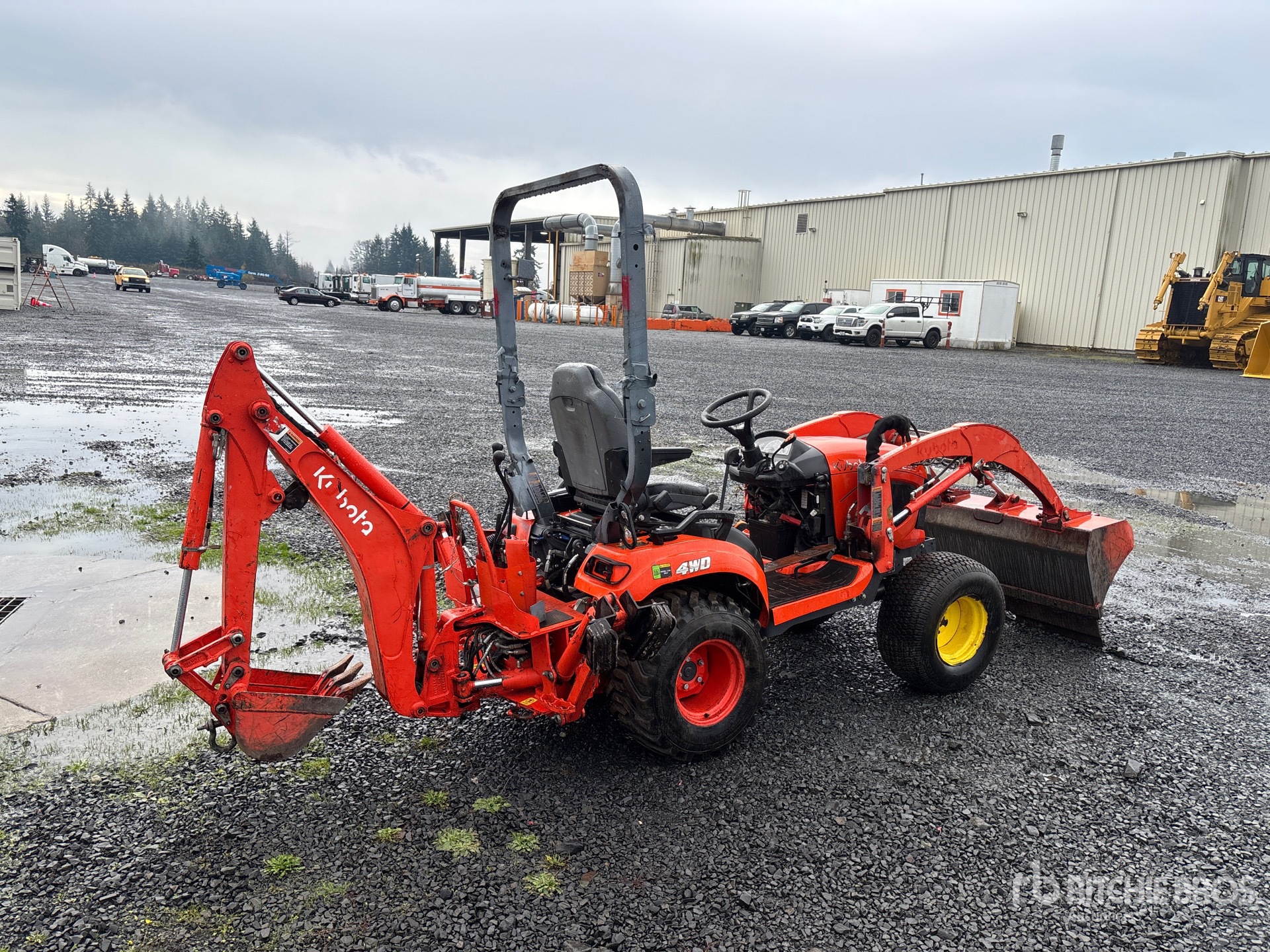 General Appearance with Picture, Right Rear Corner