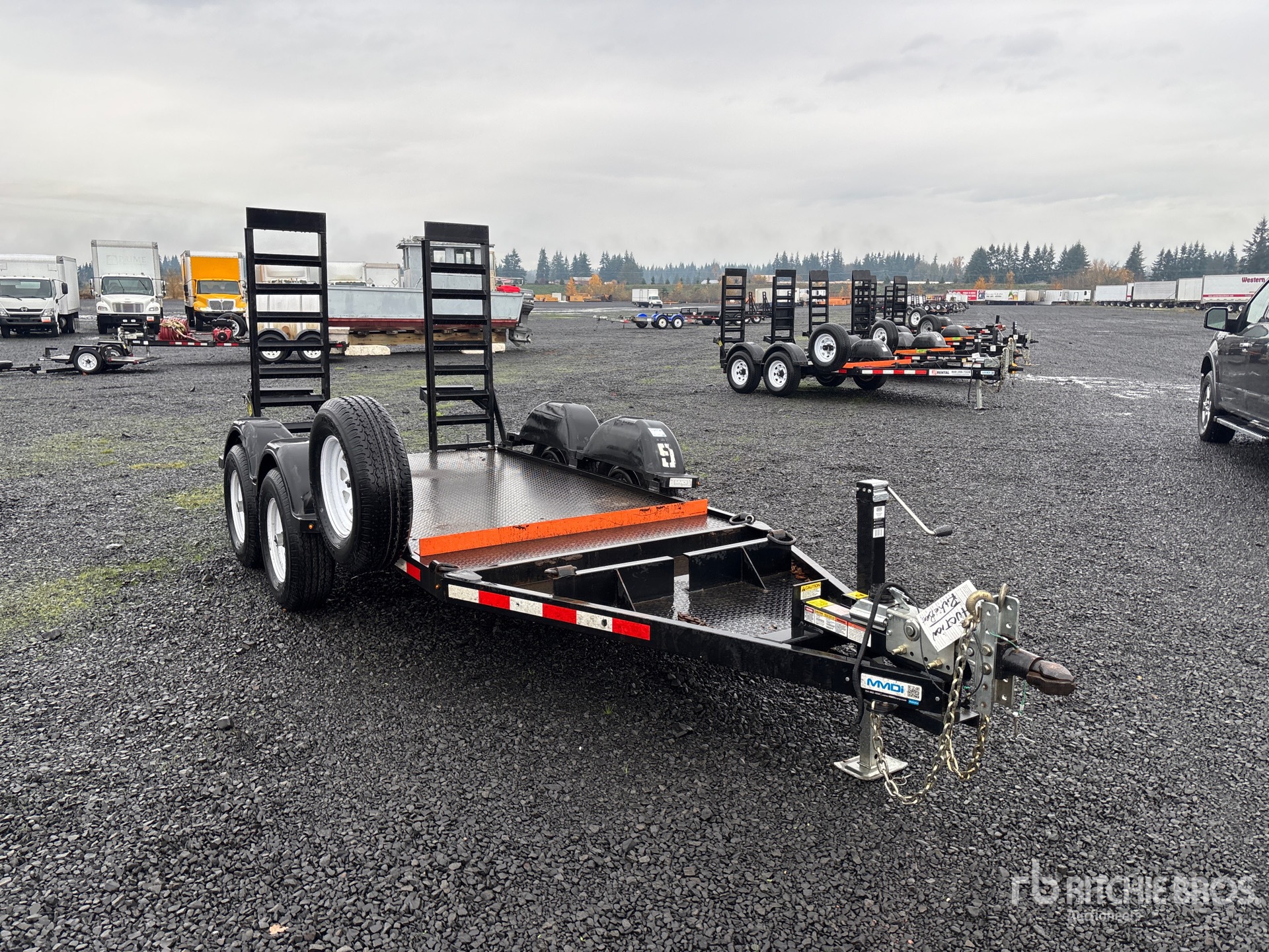 General Appearance with Bild, Ecke vorne rechts