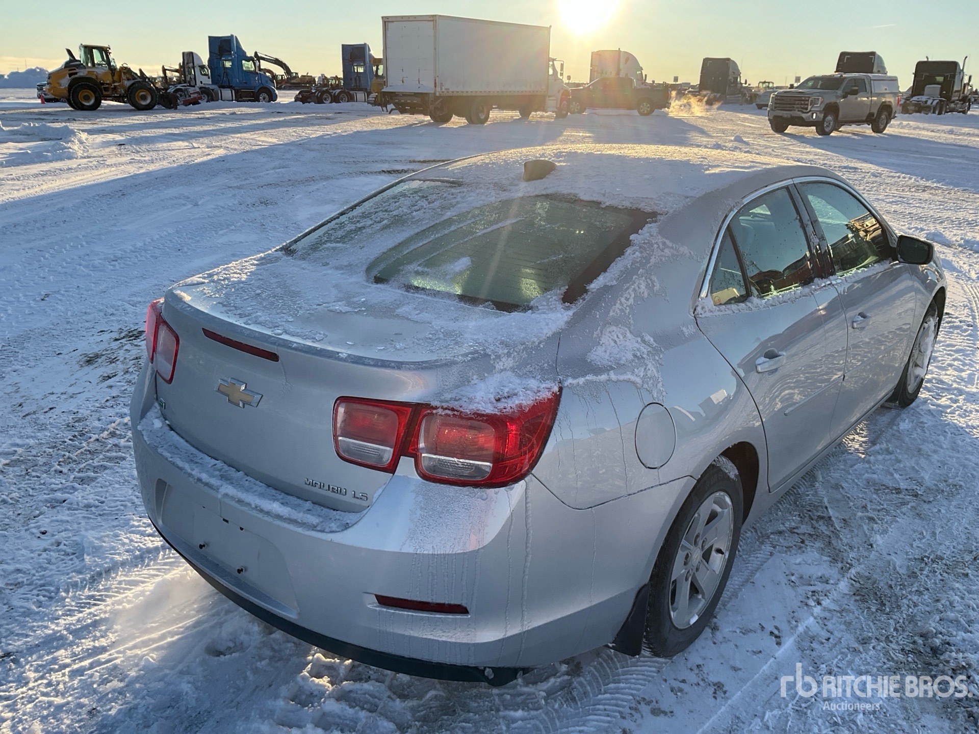 General Appearance with Picture, Right Rear Corner