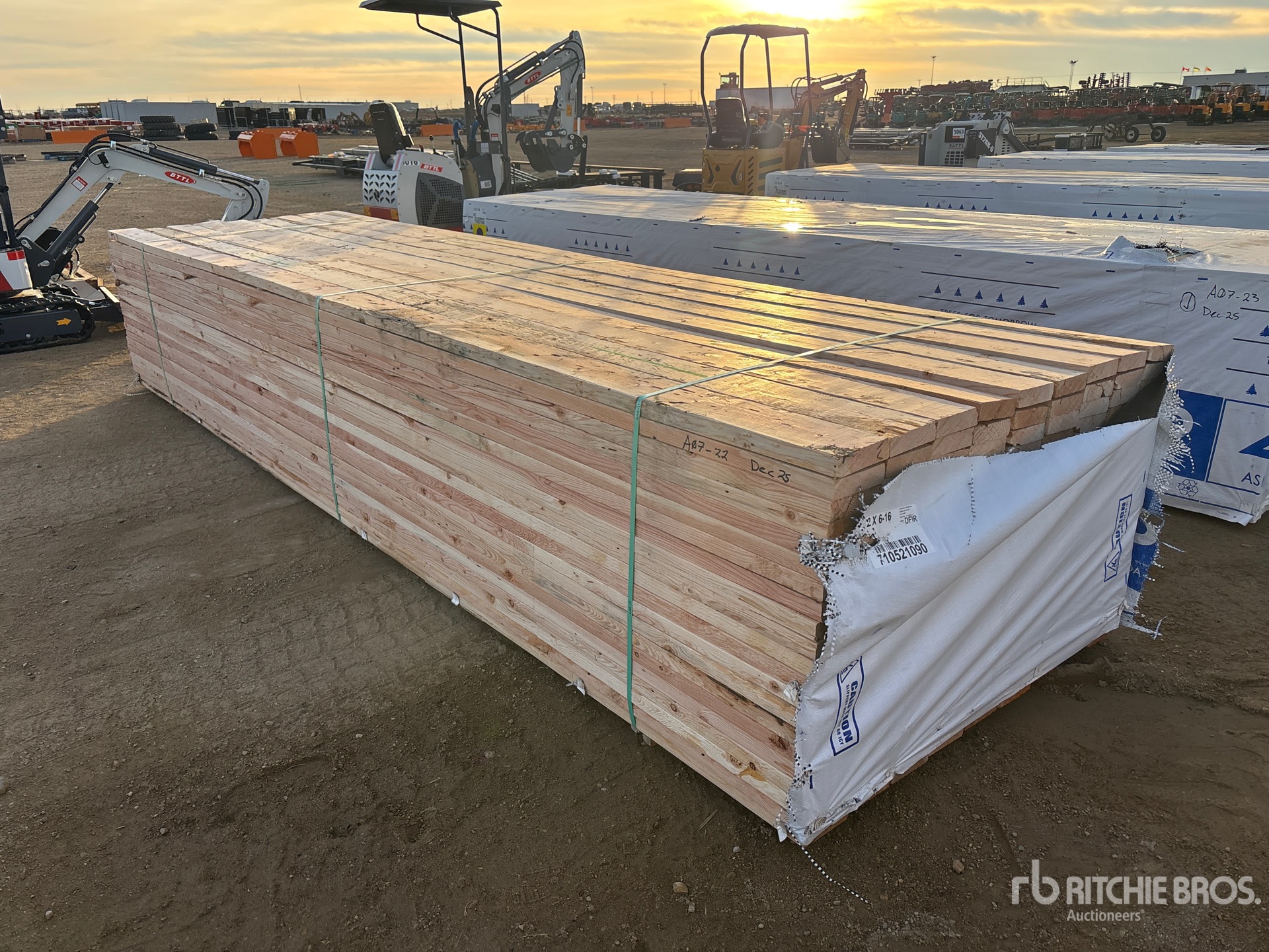 Aspect général with Image, coin arrière droit