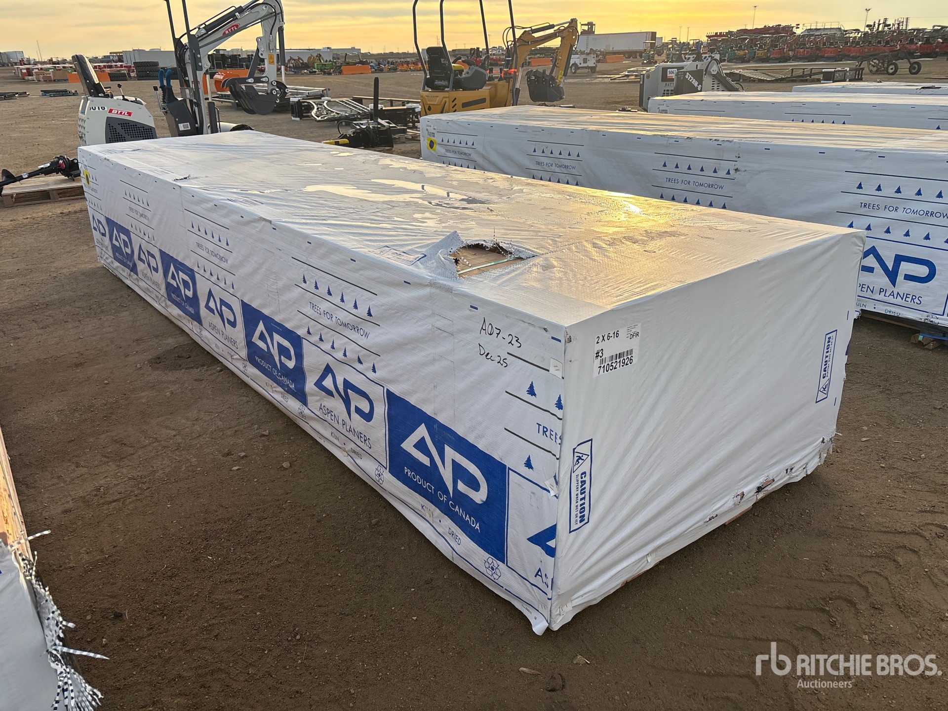 Aspect général with Image, coin arrière droit