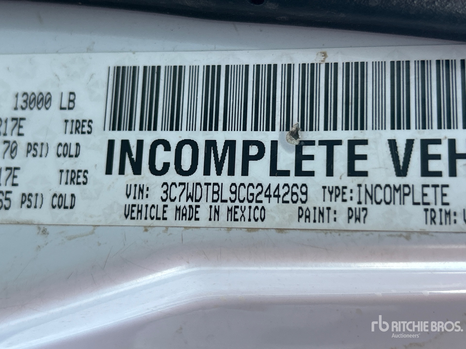 General Appearance with Serial Number / VIN