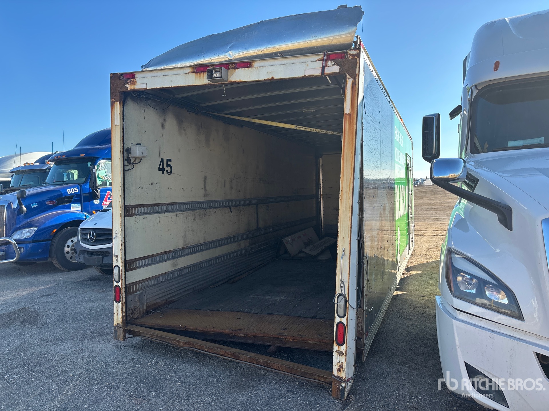 General Appearance with Picture, Left Rear Corner