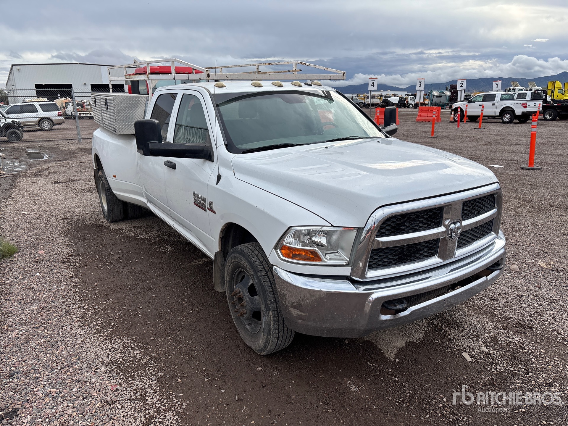 General Appearance with Picture, Right Front Corner